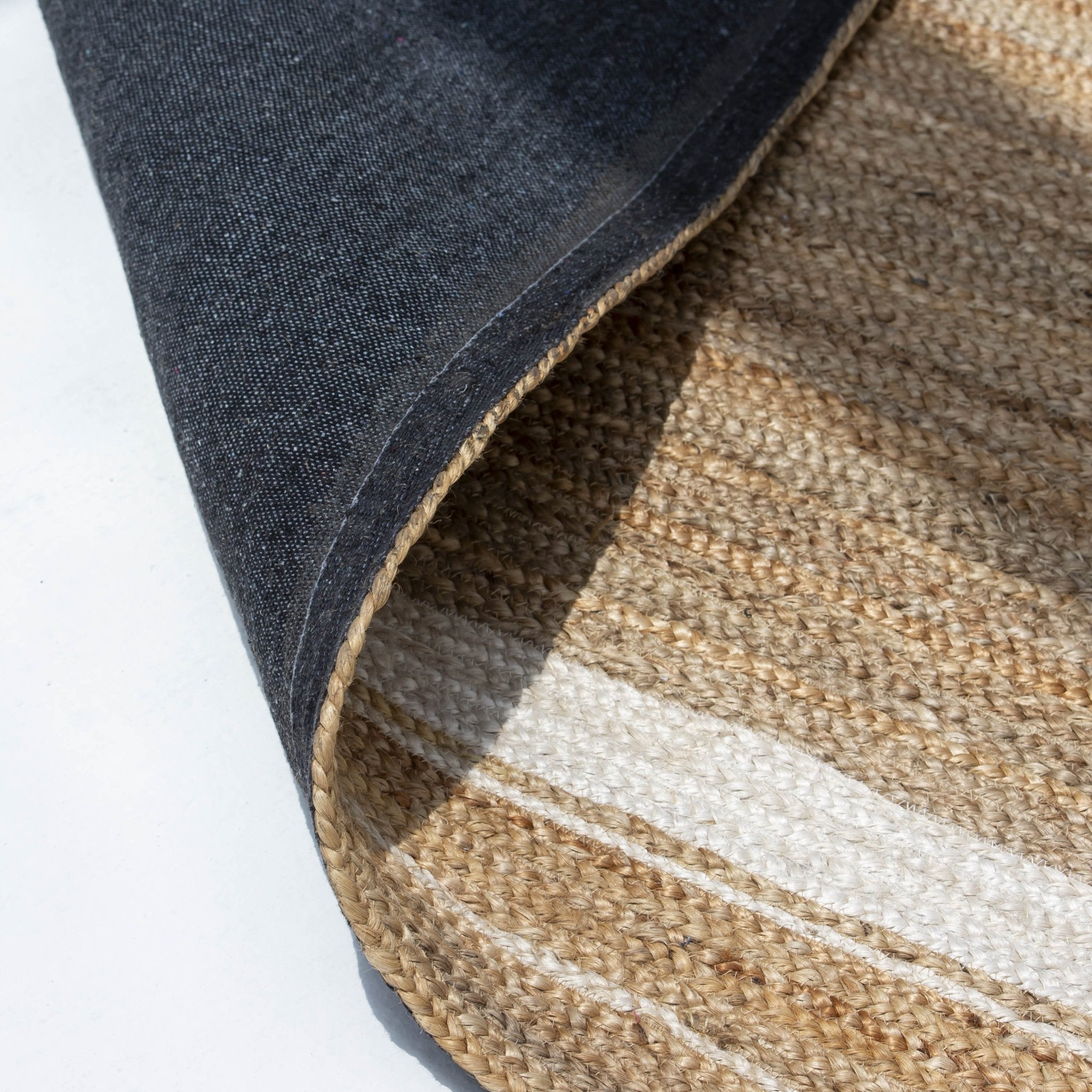 IVORY EDGE NATURAL JUTE HANDMADE RUG - Art and craft furniture