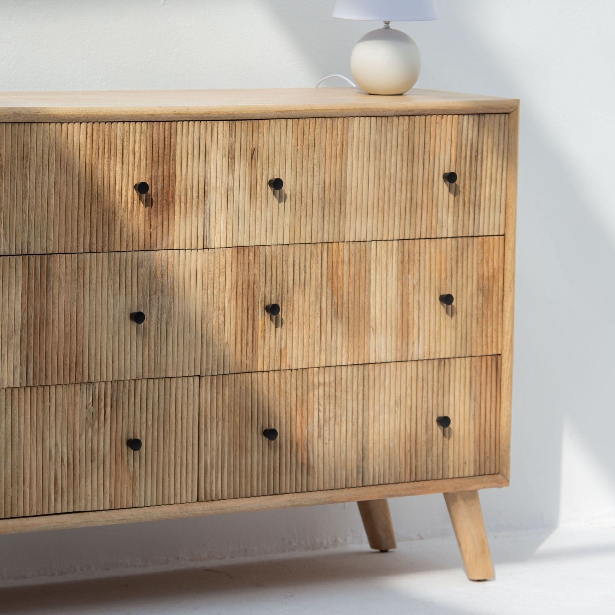 LUWIN WOODEN CHEST OF DRAWERS - Art and craft furniture