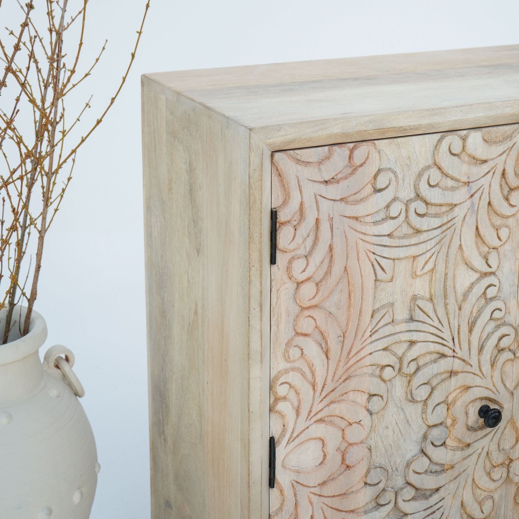 MANGO AURA CARVED SIDEBOARD - Art and craft furniture