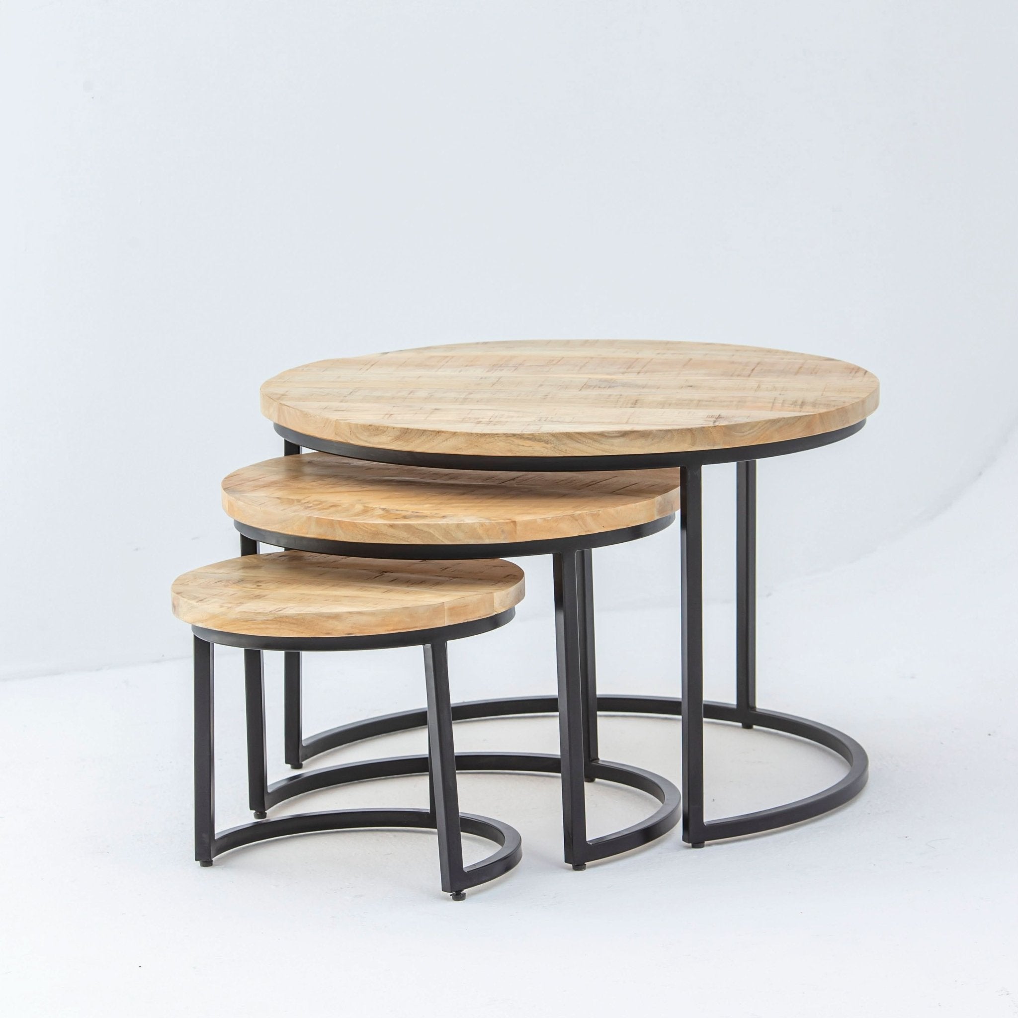 MANGOEDGE WOODEN SET OF THREE COFFEE TABLE - Art and craft furniture