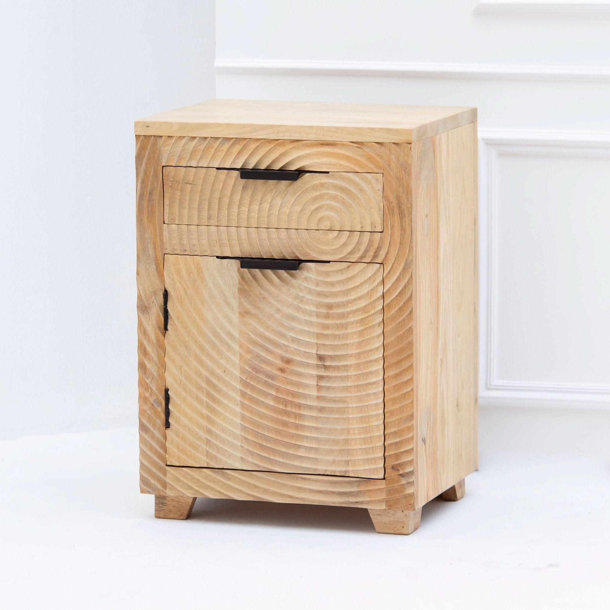 MELBORNE WOODEN NIGHTSTAND TABLE - Art and craft furniture