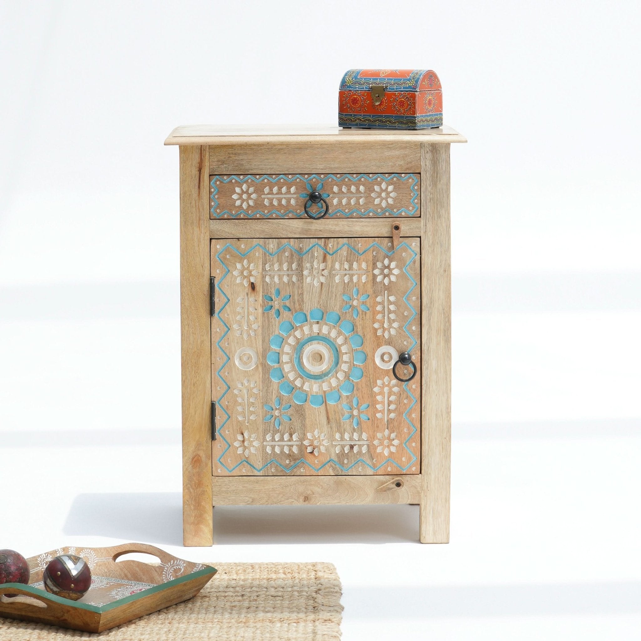MONARCH CARVING NIGHTSTAND TABLE - Art and craft furniture