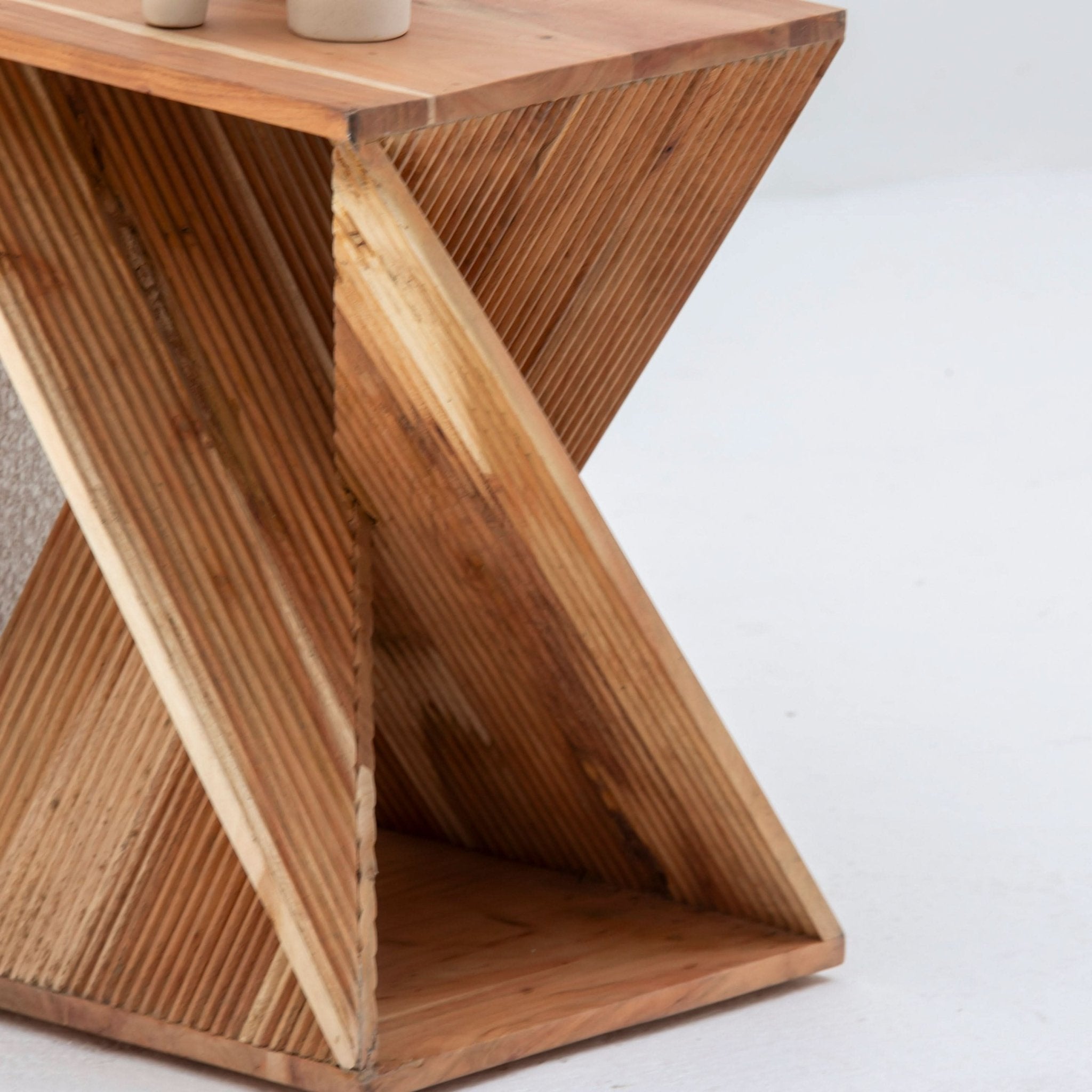 MONTERA WOODEN SIDE TABLE - Art and craft furniture