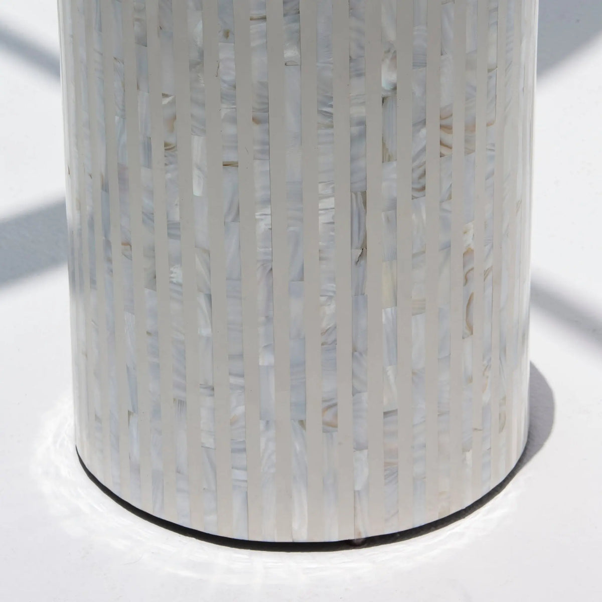 Mystic White Strip Mother Of Pearl Round Stool - Art and craft furniture