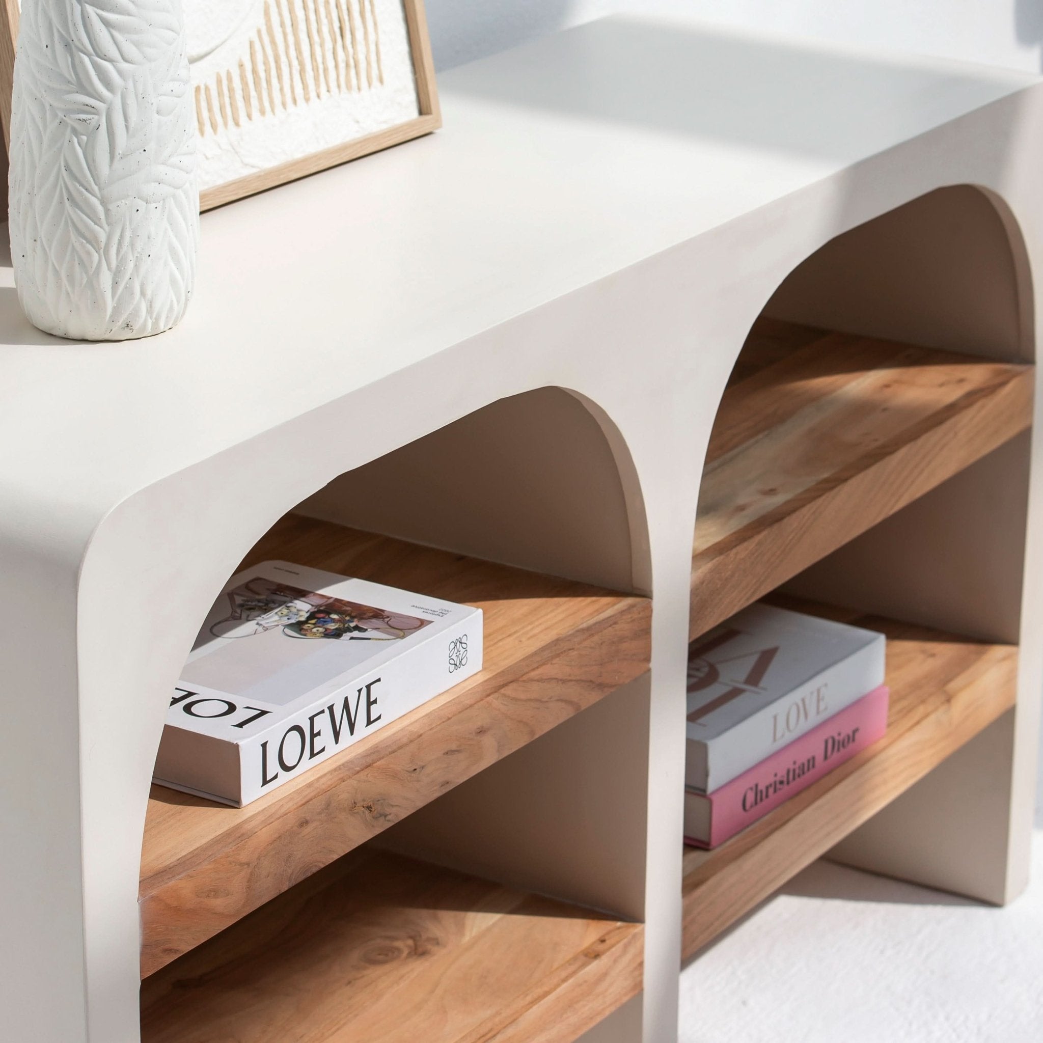 NATURA CURVE WOODEN OPEN BOOKSHELF - Art and craft furniture