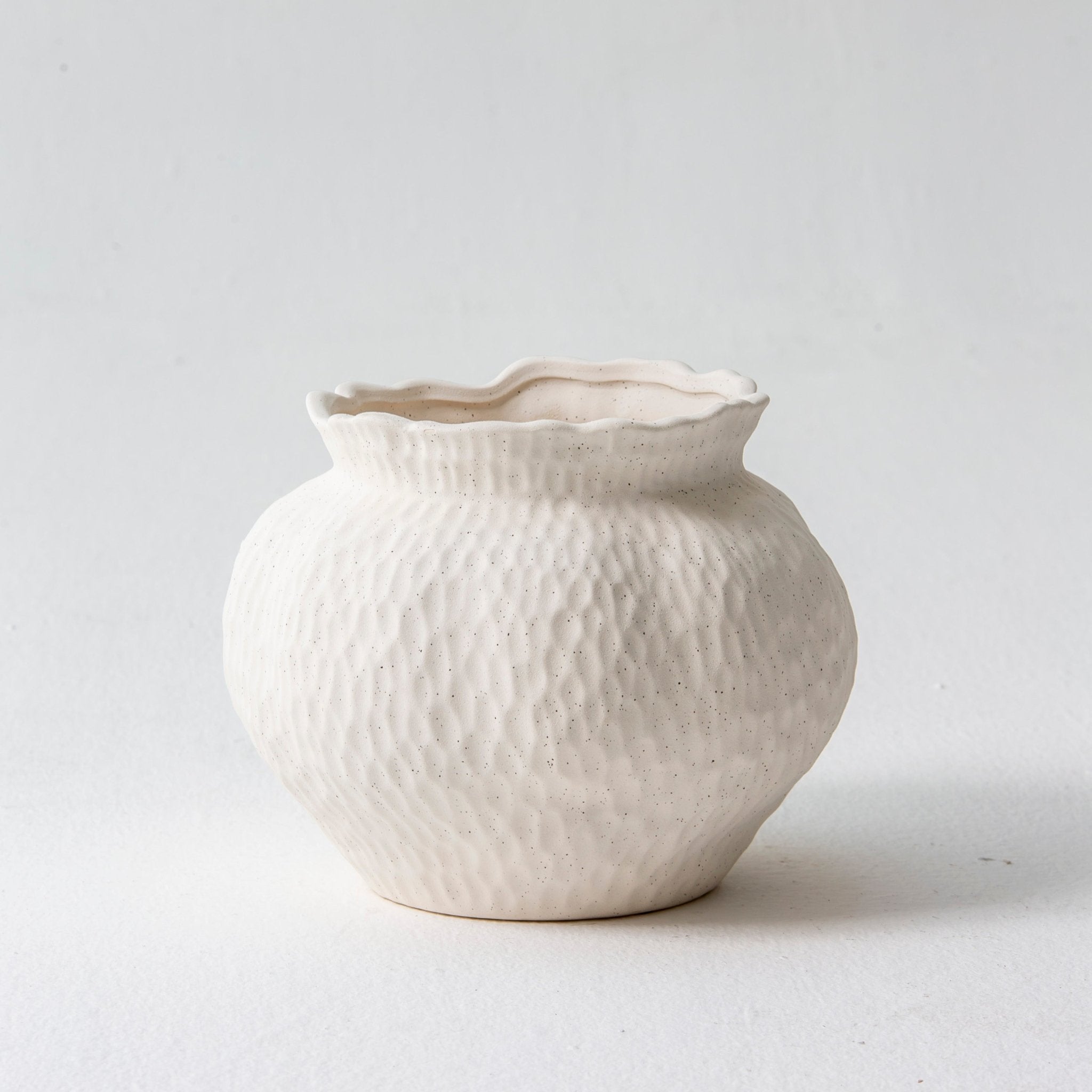 Nimbus Vase - Art and craft furniture