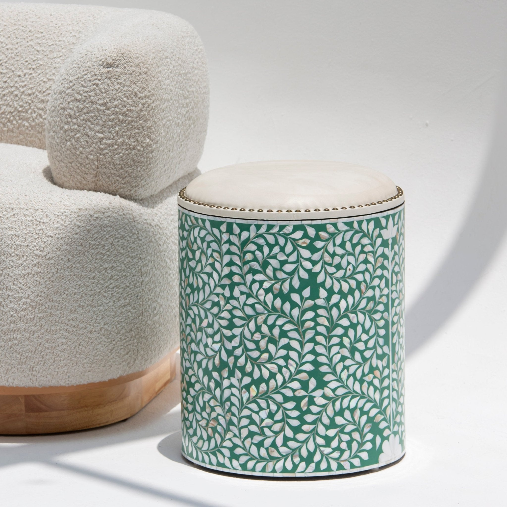 OCEAN-GREEN MOTHER OF PEARL ROUND STOOL - Art and craft furniture