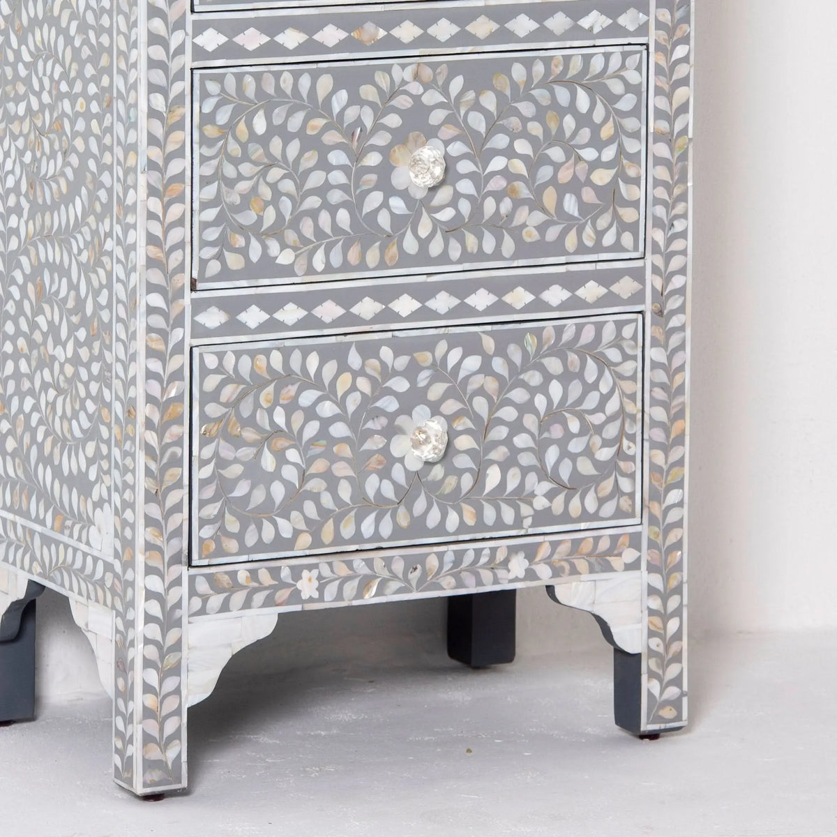 Ocean Pearl Single Grey Chest of Drawer - Art and craft furniture