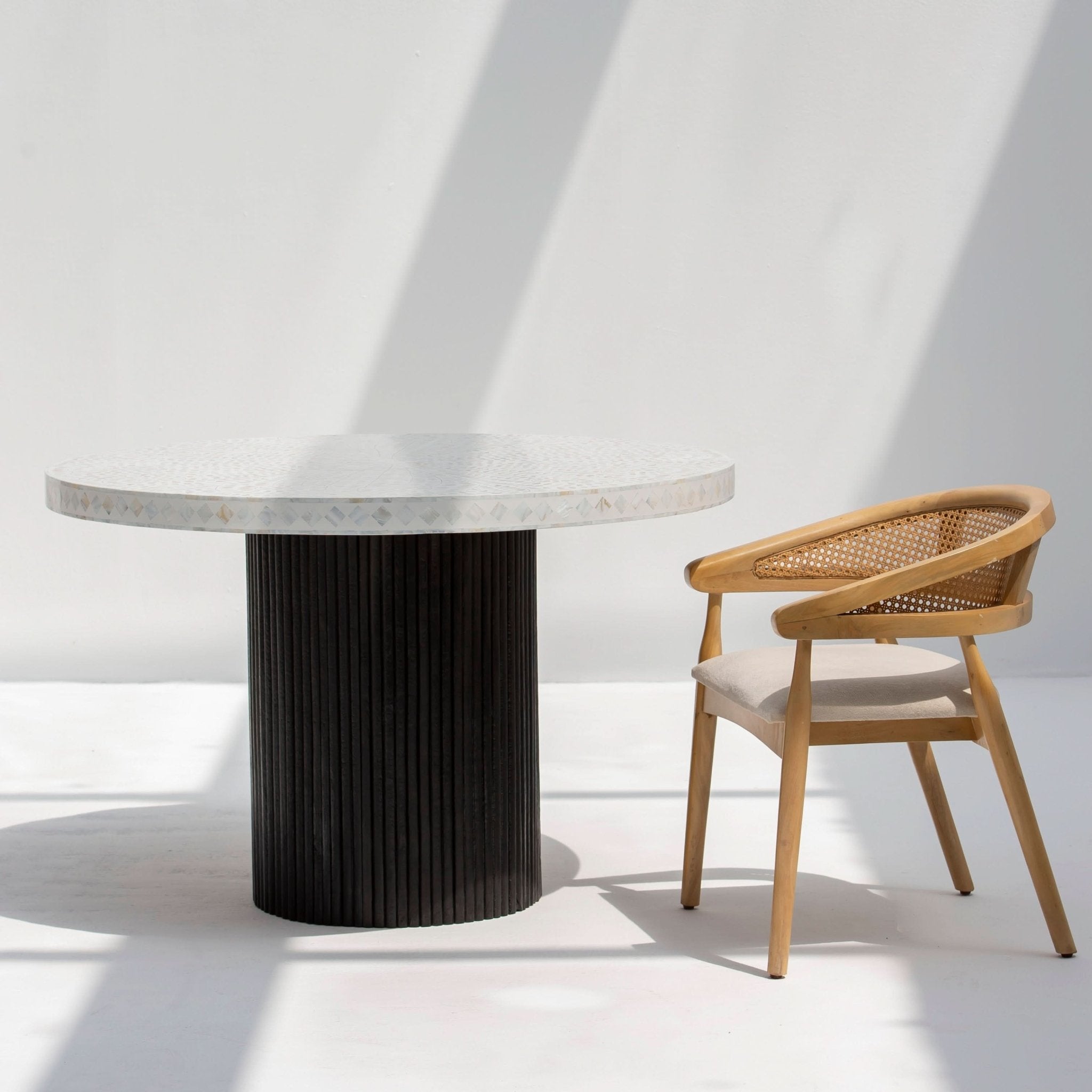 OCEAN-WHITE MOTHER OF PEARL DINING TABLE - Art and craft furniture