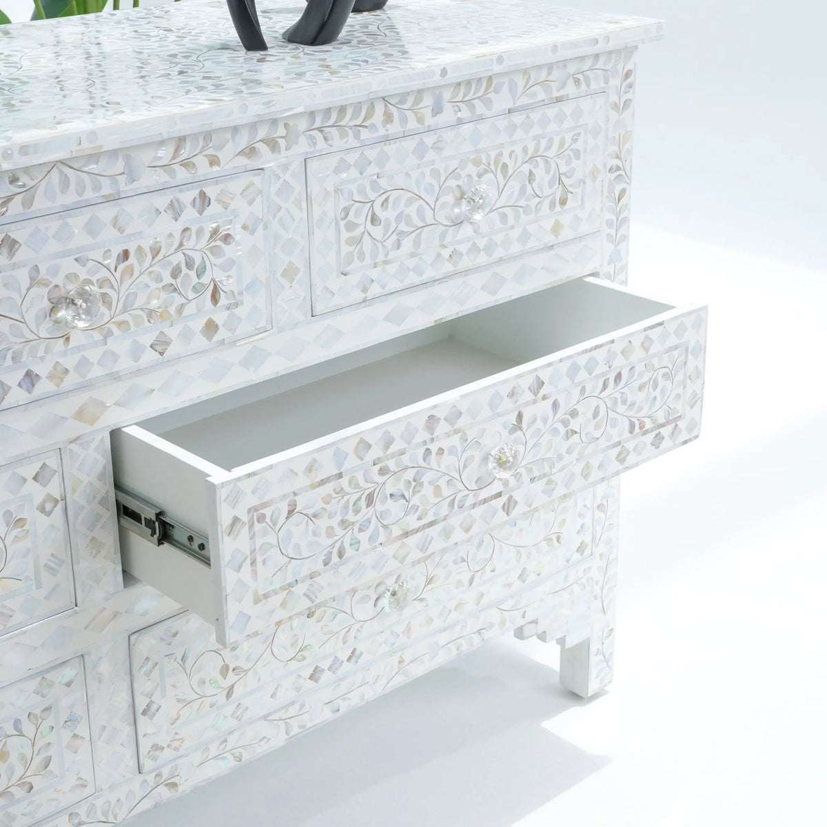 Ocean White Mother Of Pearl Seven Drawer Drawchest - Art and craft furniture