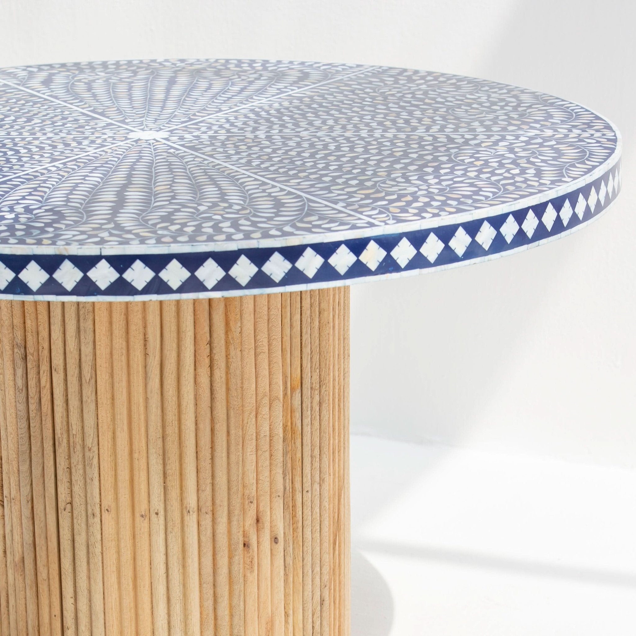 OCEANIC BLUE MOTHER OF PEARL DINING TABLE - Art and craft furniture