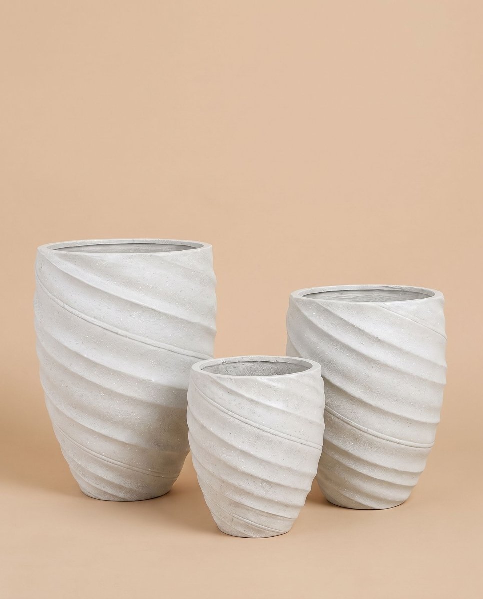 Orbix White Spiral Pot - Art and craft furniture