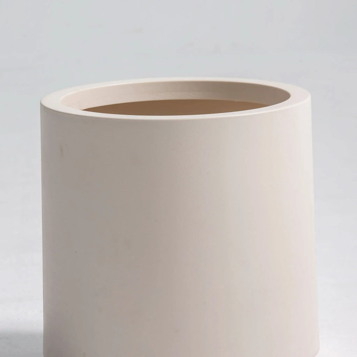 Orlia Fiber Plant Pot - Art and craft furniture