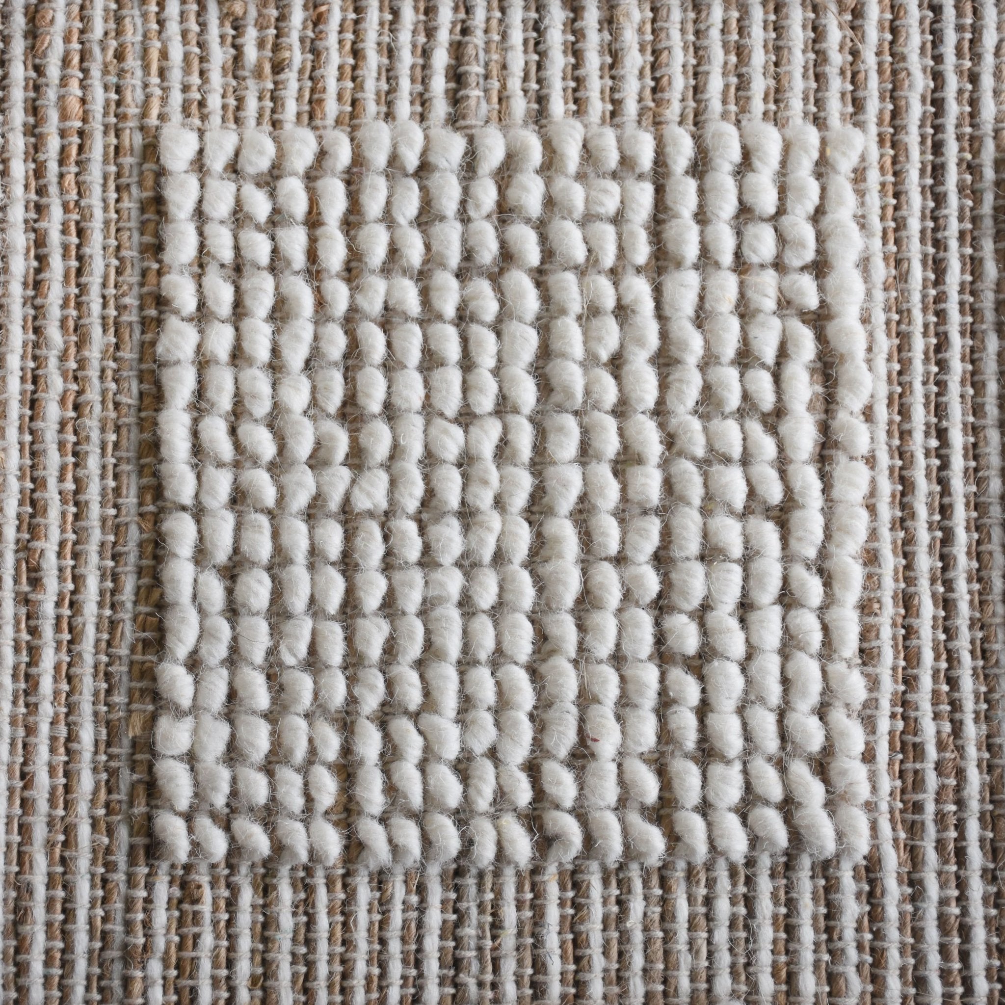 RAVENSWOOD HAND WOVEN JUTE & WOOL CARPET - Art and craft furniture
