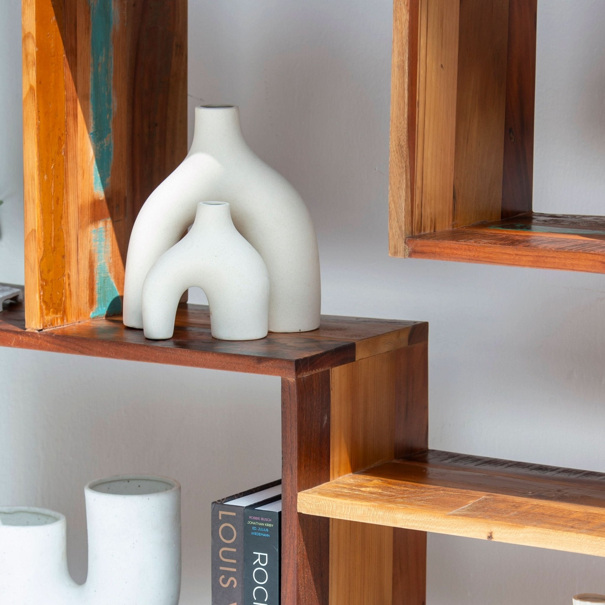 RECYCLE WOODEN BOOKSHELF - Art and craft furniture