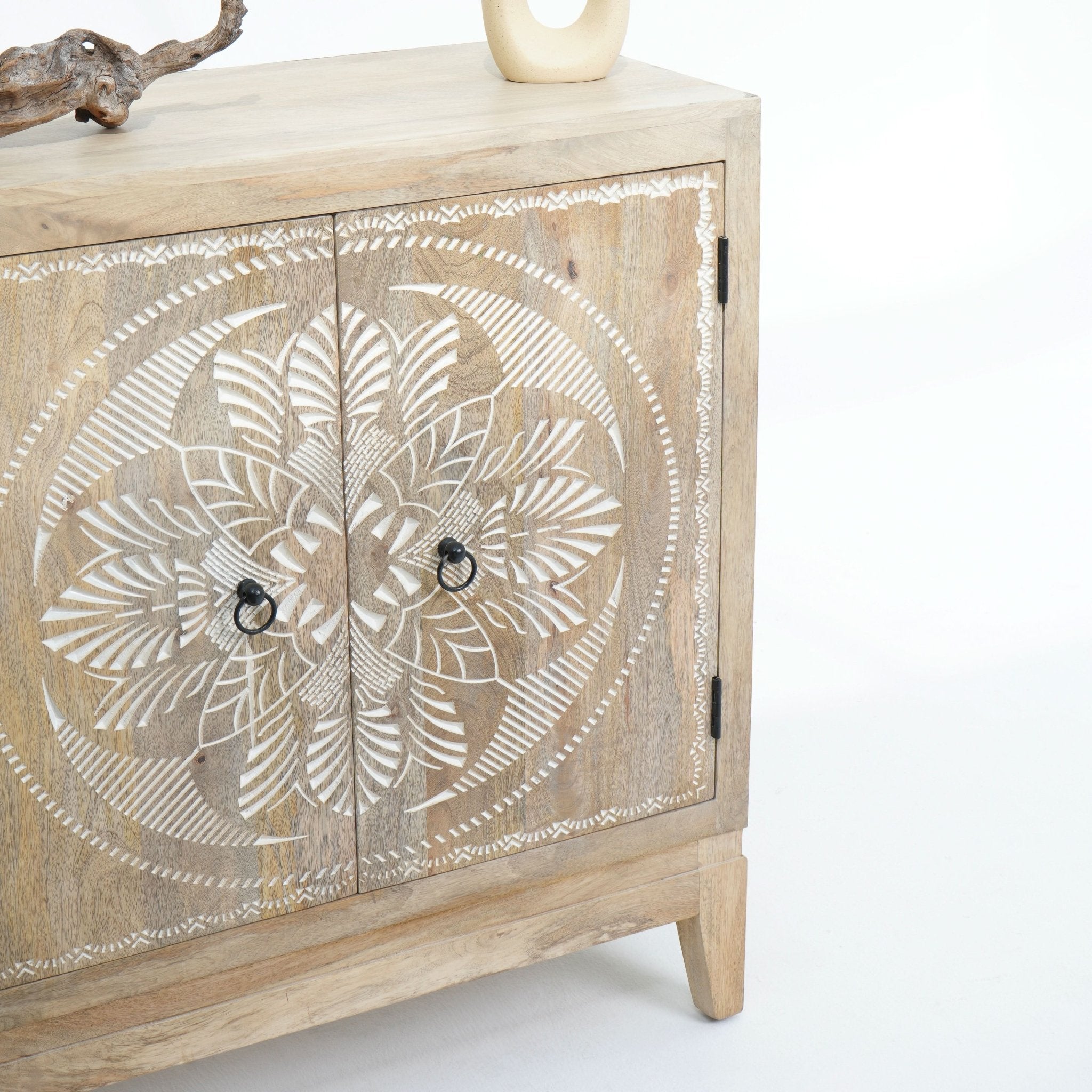 REFLECTIONS CARVED SIDEBOARD - Art and craft furniture