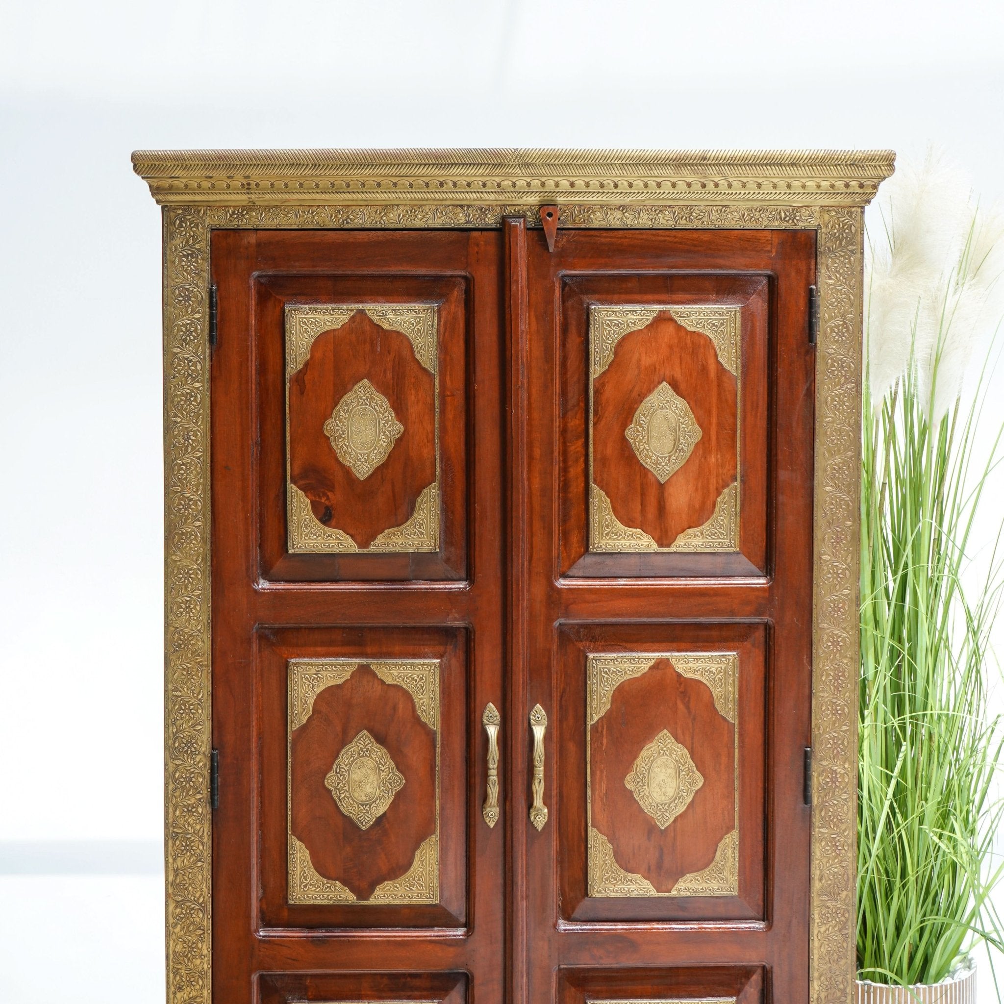 RICHMOND TWO BRASS-FITTED DOOR CABINET - Art and craft furniture