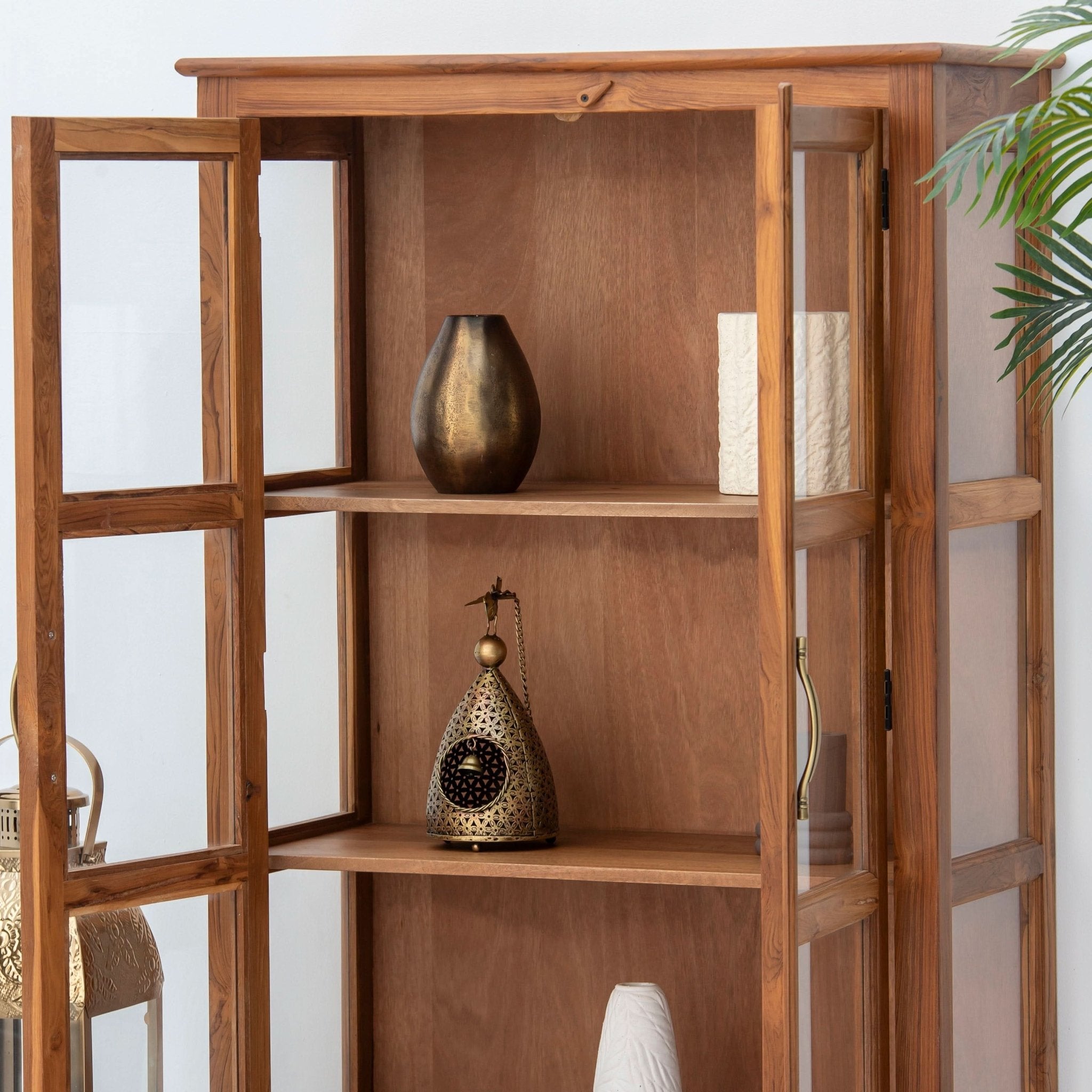 ROYAL TEAK GLASS DOOR CABINET - Art and craft furniture