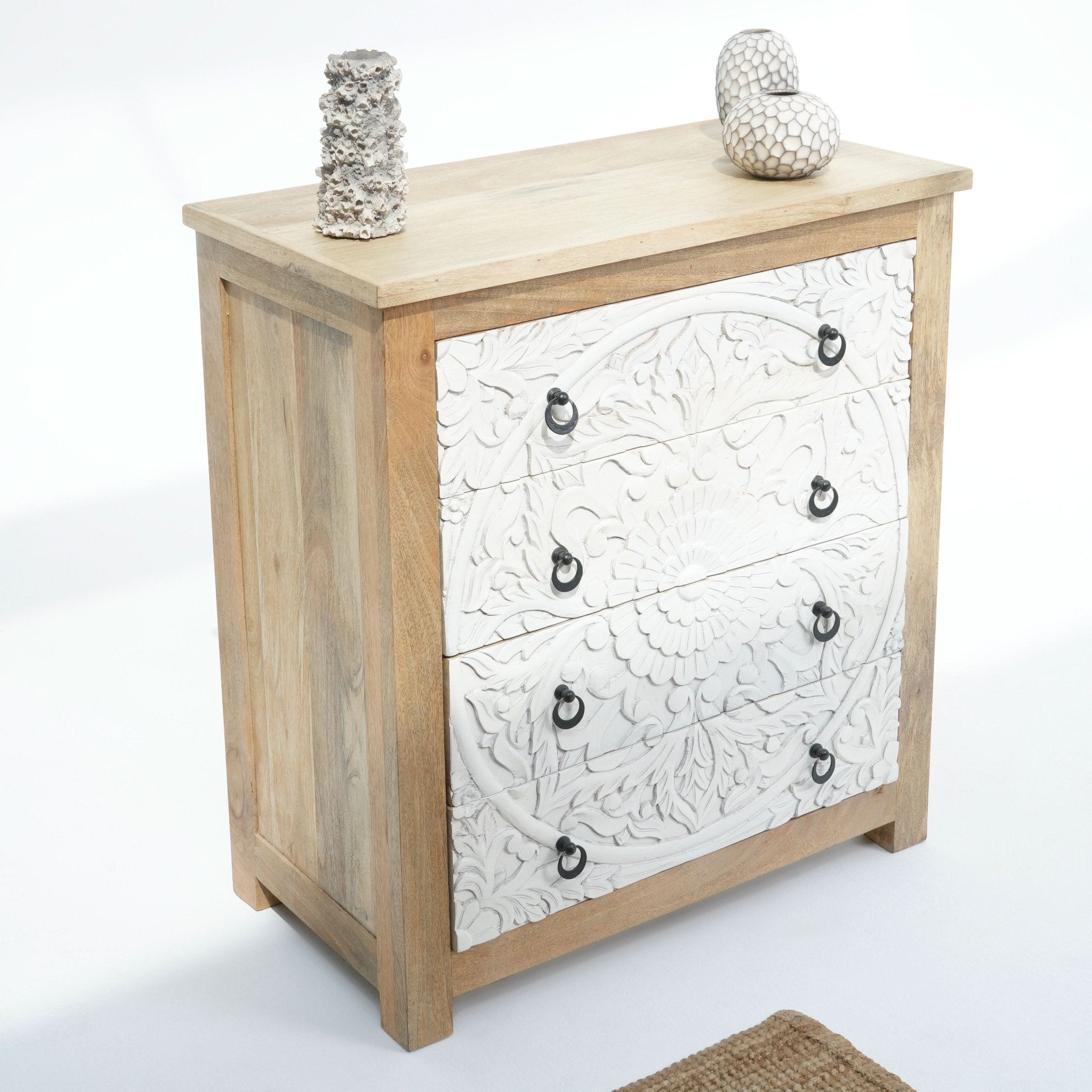 SEA LAKE CARVED CHEST OF DRAWERS - Art and craft furniture