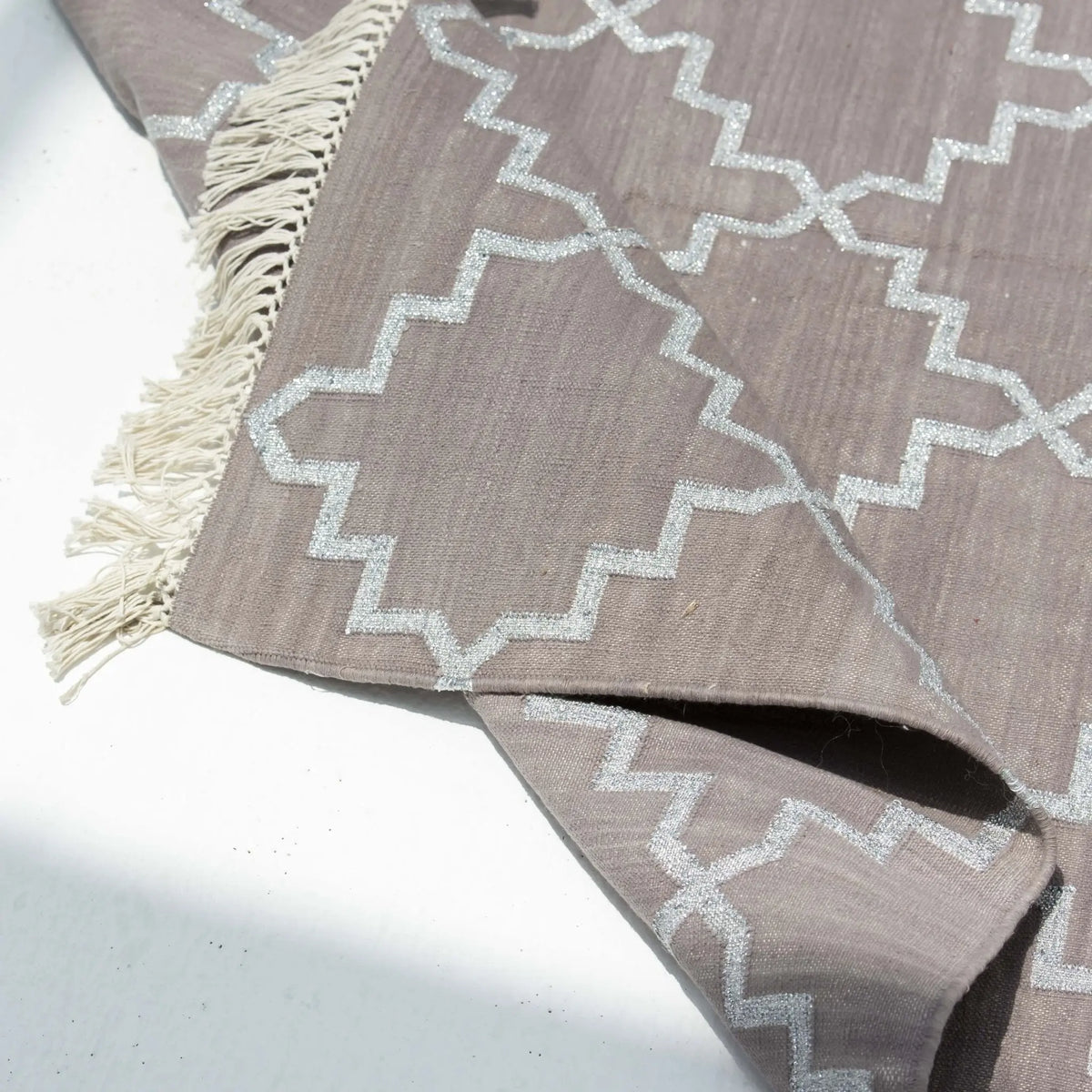 Sora Handwoven Cotton Rug - Art and craft furniture
