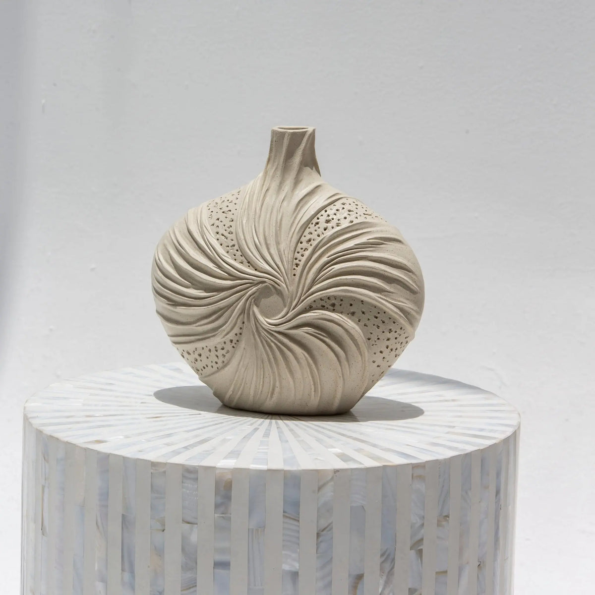 Swirl Ceramic Vase - Art and craft furniture