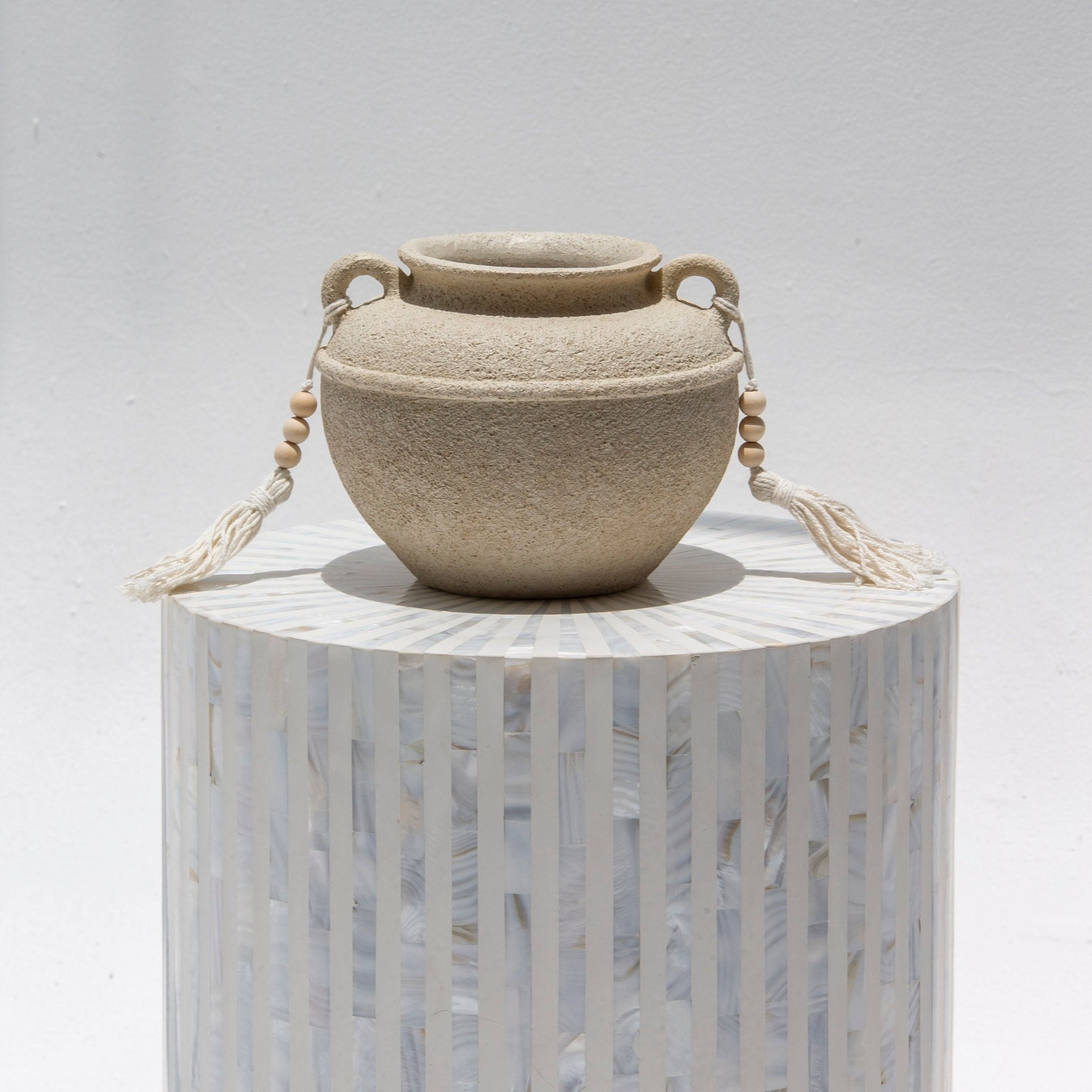 TASSEL JUG VASE - Art and craft furniture