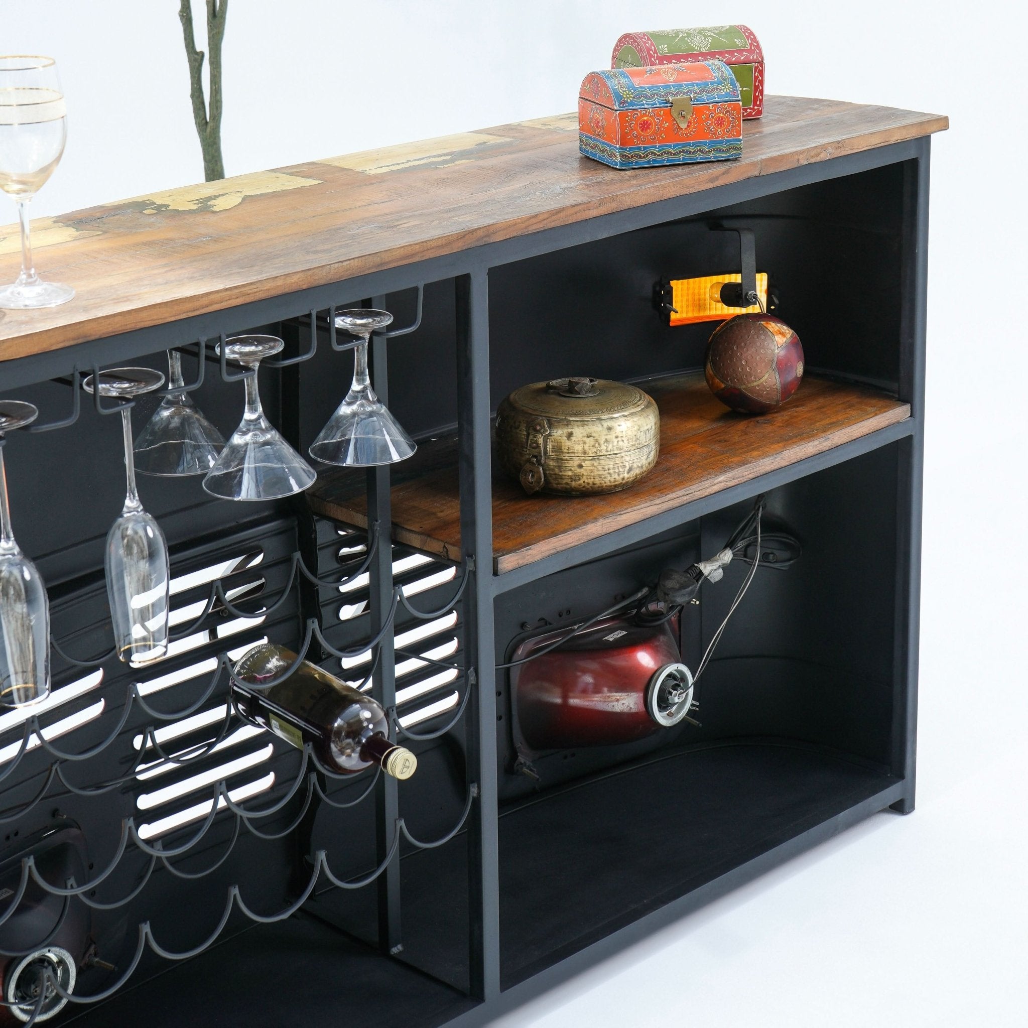 TATA TRUCK BAR COUNTER - Art and craft furniture