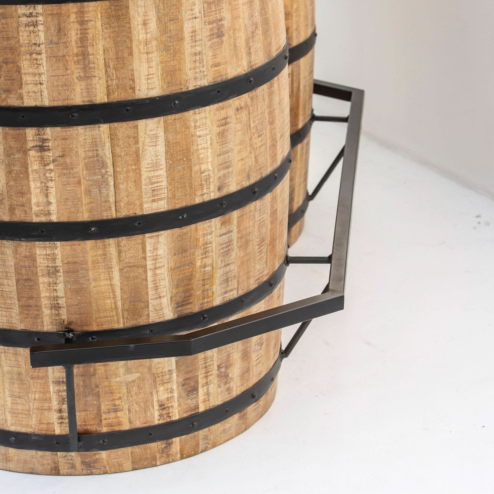 THE CLASSIC CASK DOUBLE BARREL BAR COUNTER - Art and craft furniture