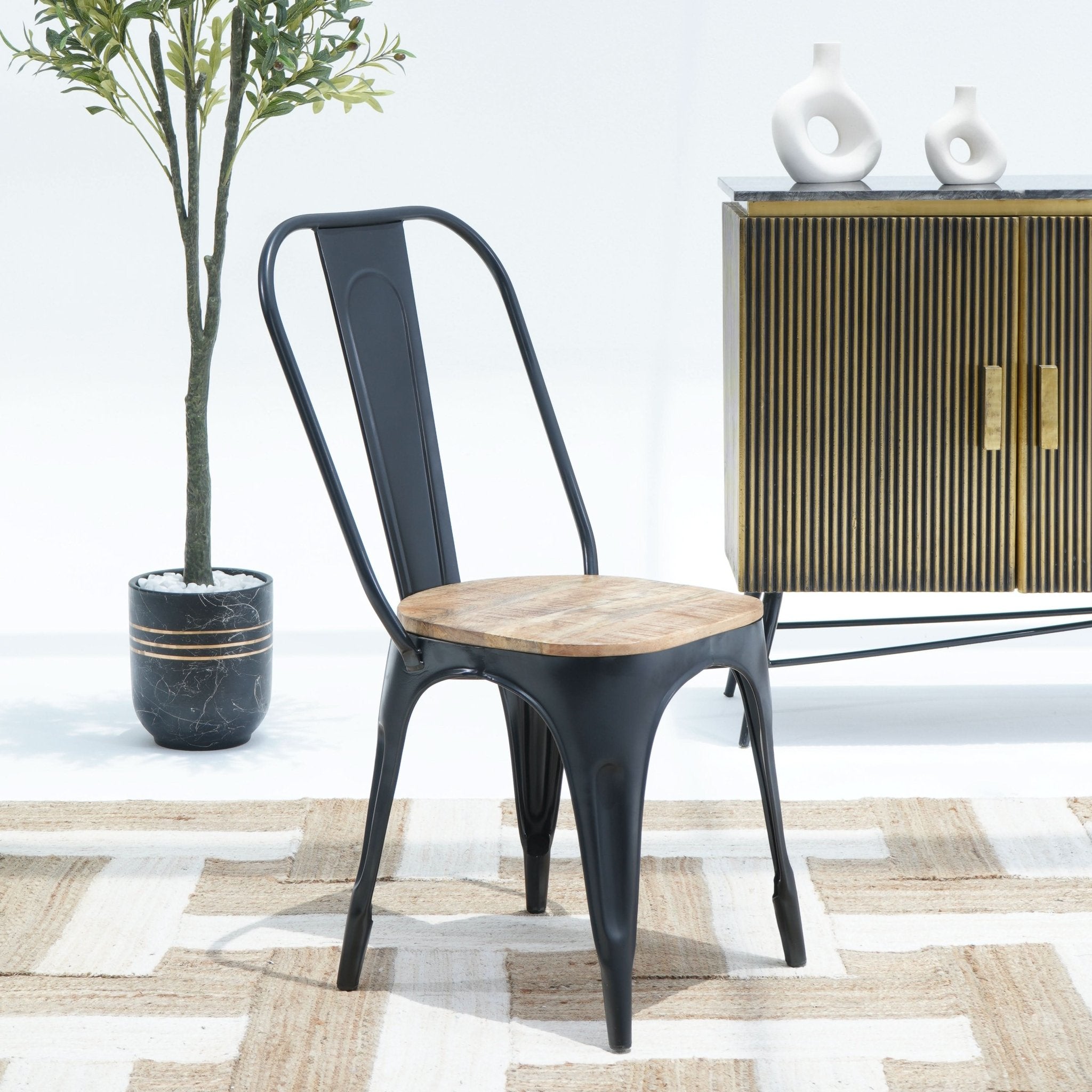 THE ELEGANT BLACK METAL WOODEN CHAIR - Art and craft furniture