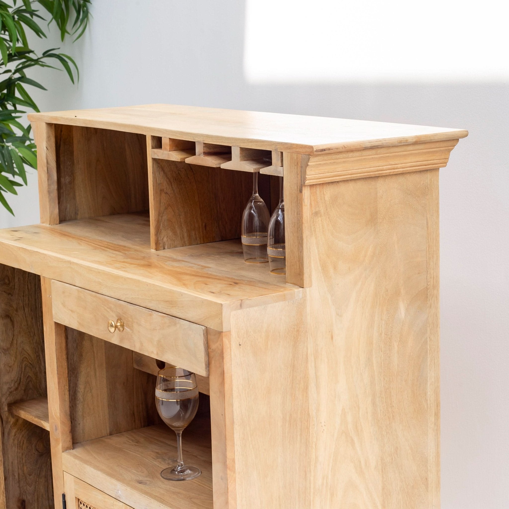 THE ELEGANT ELIXIR RATTAN BAR COUNTER - Art and craft furniture