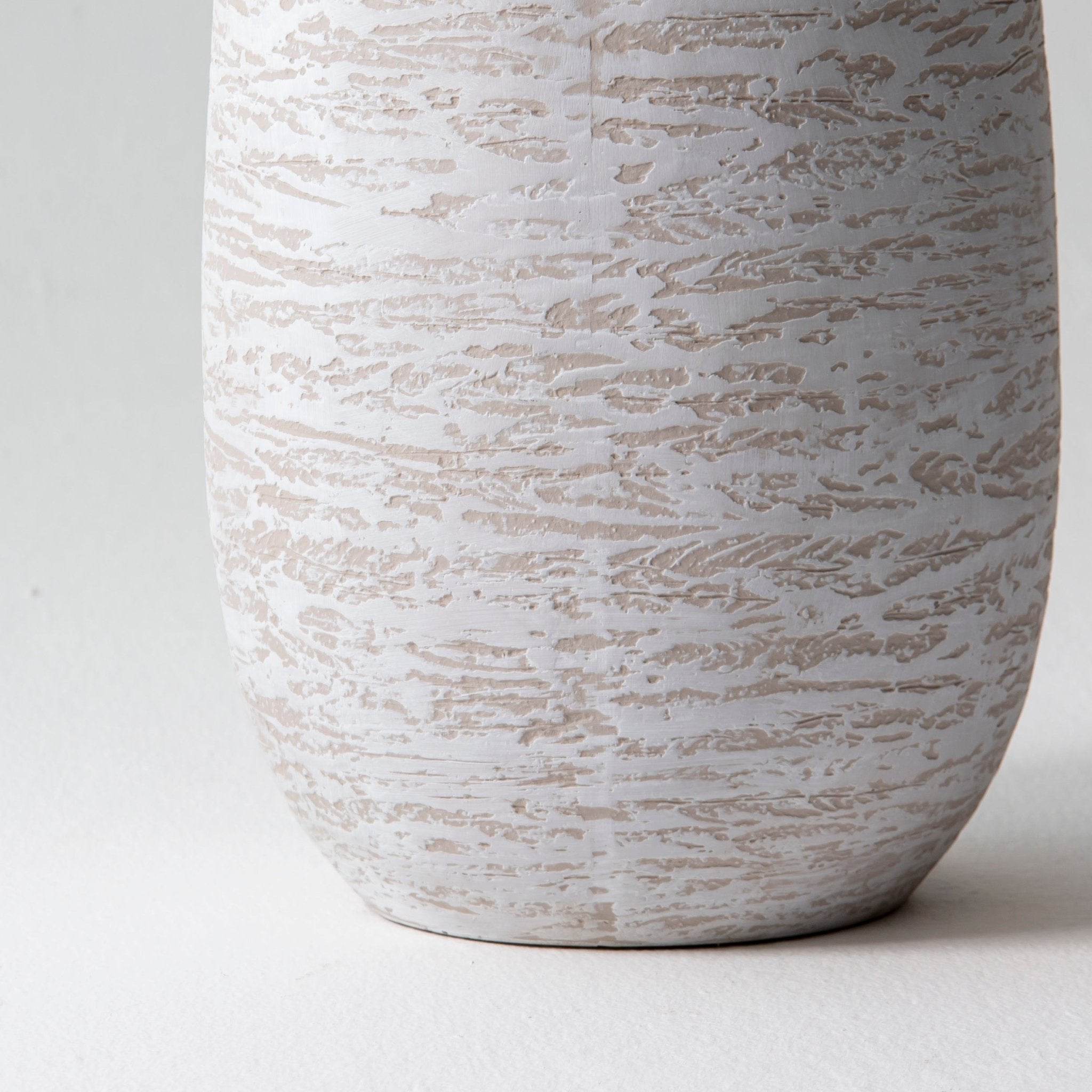 URBANA WHITE PLANTER - Art and craft furniture