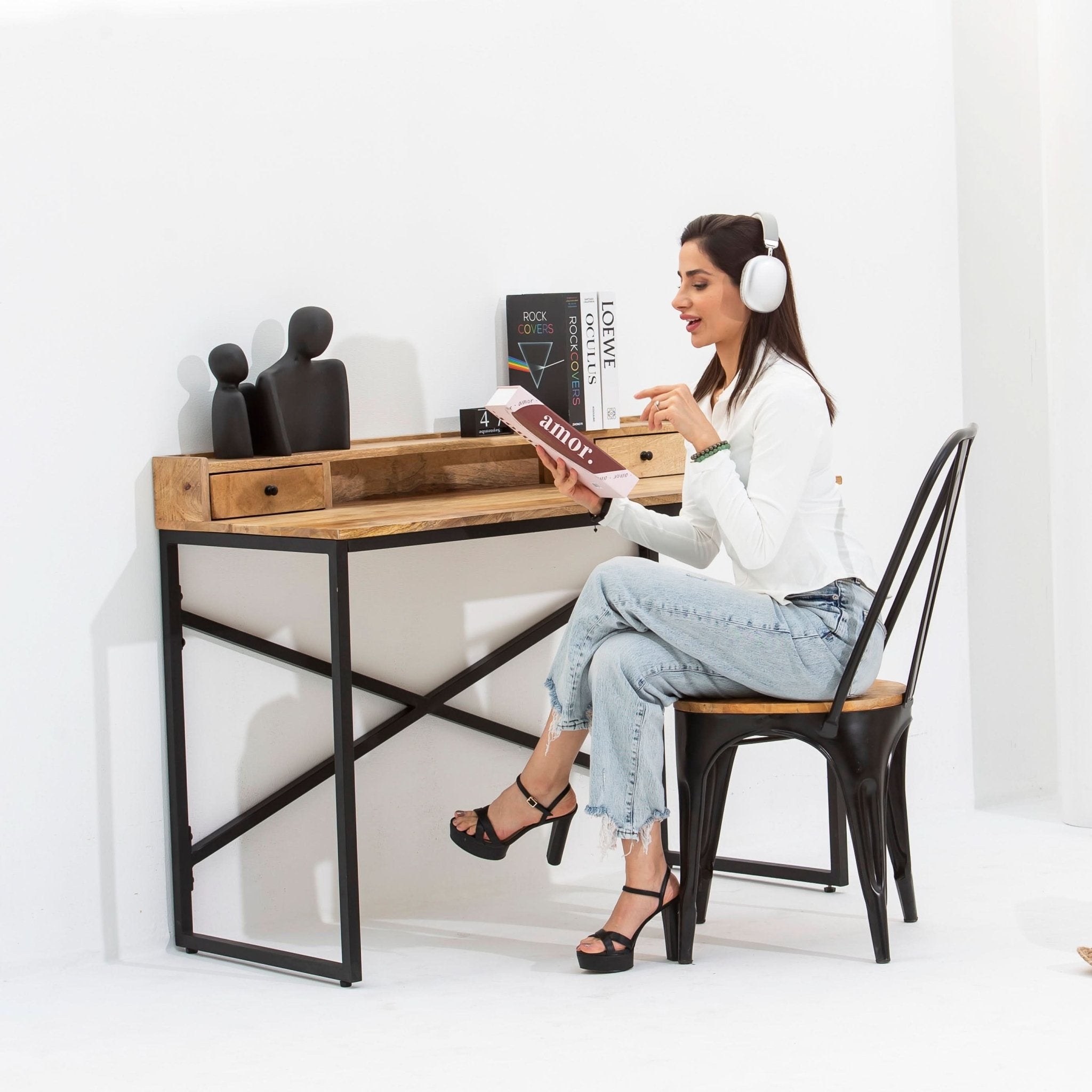 VERSE STUDY DESK - Art and craft furniture