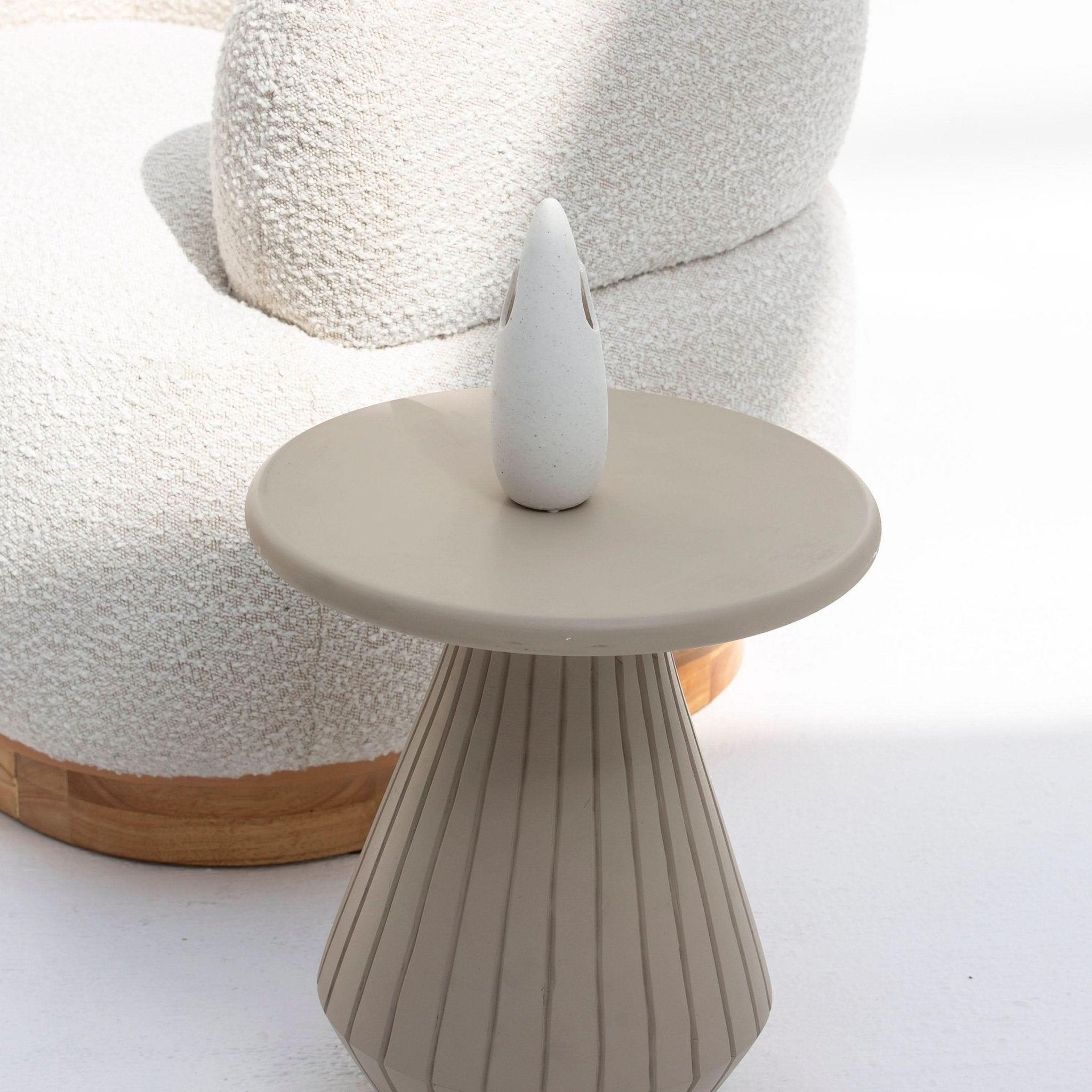 VOLARA WOOODEN SIDE TABLE - Art and craft furniture