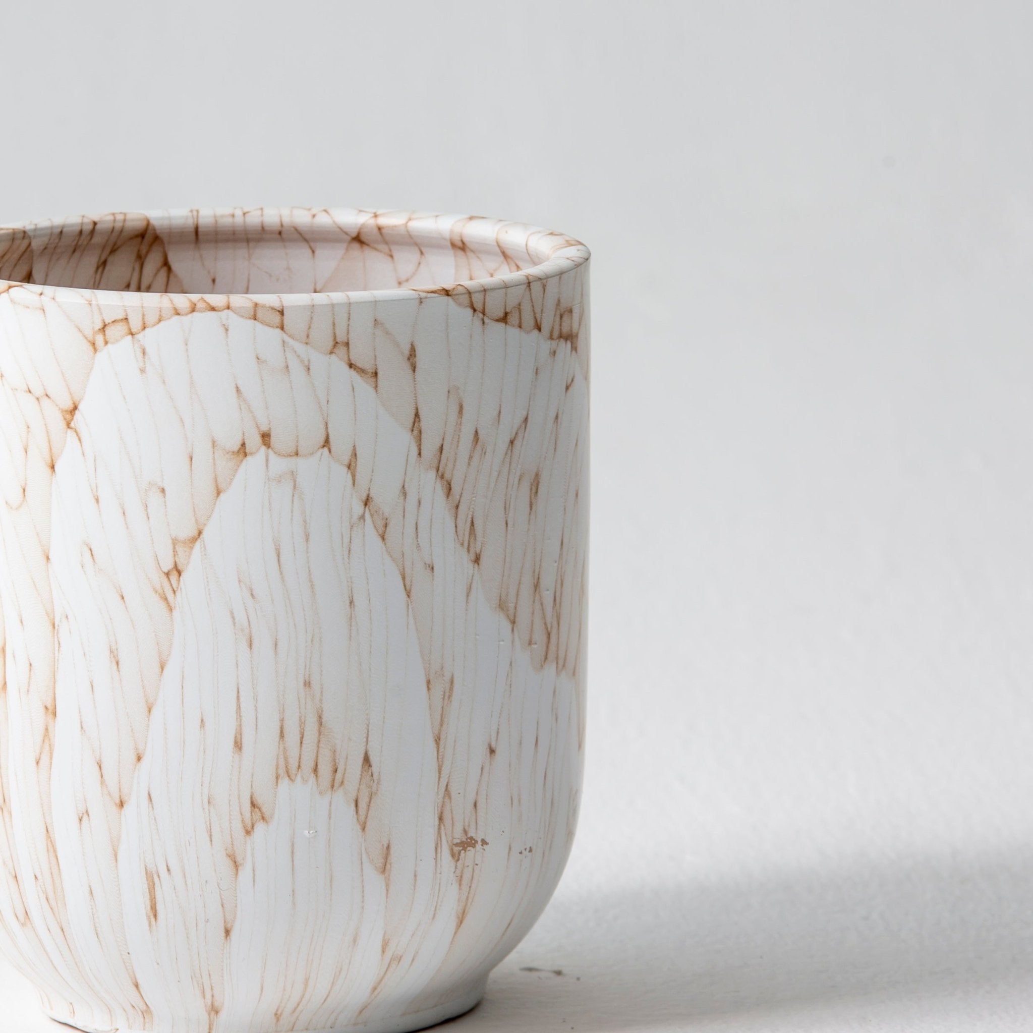 ZENO WHITE-MIXED PLANTER - Art and craft furniture