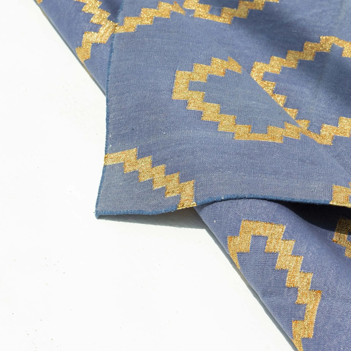 Ziva Handwoven Cotton Rug - Art and craft furniture