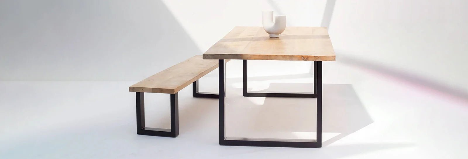 7 Signs a Dining Table Is Built for Daily Use (Not Display) - Art and craft furniture