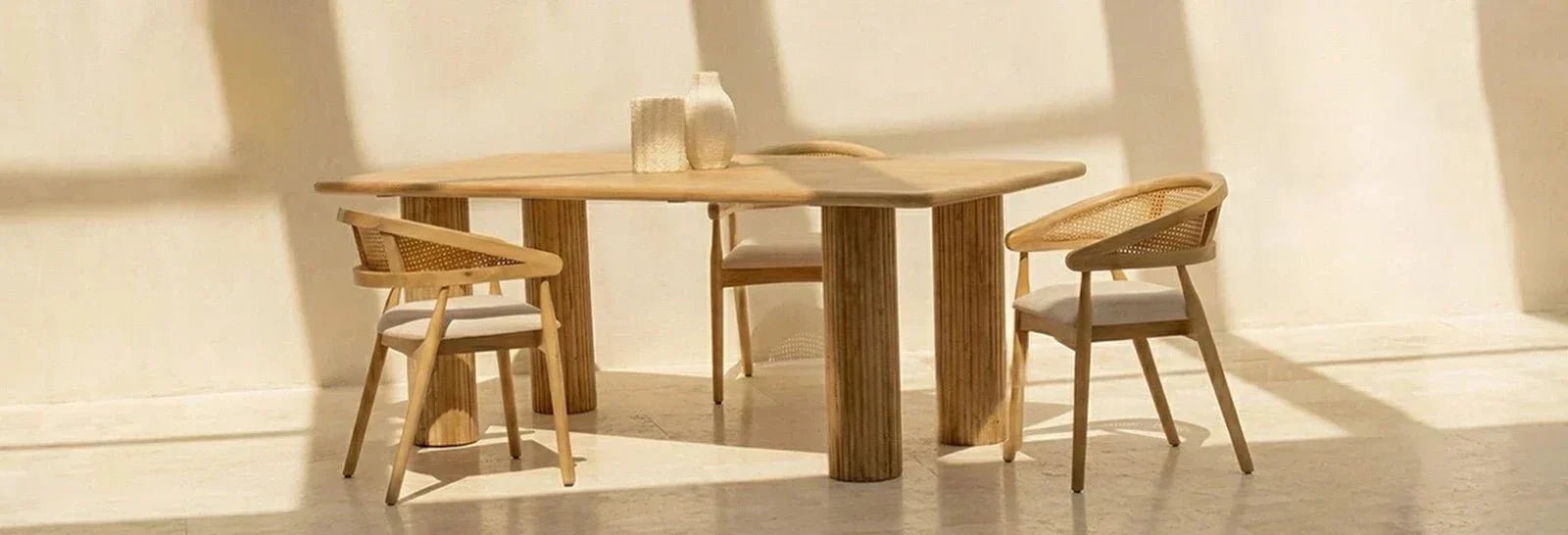 Best Solid Wood Dining Tables in Dubai: How to Choose the Right One for Your Family - Art and craft furniture