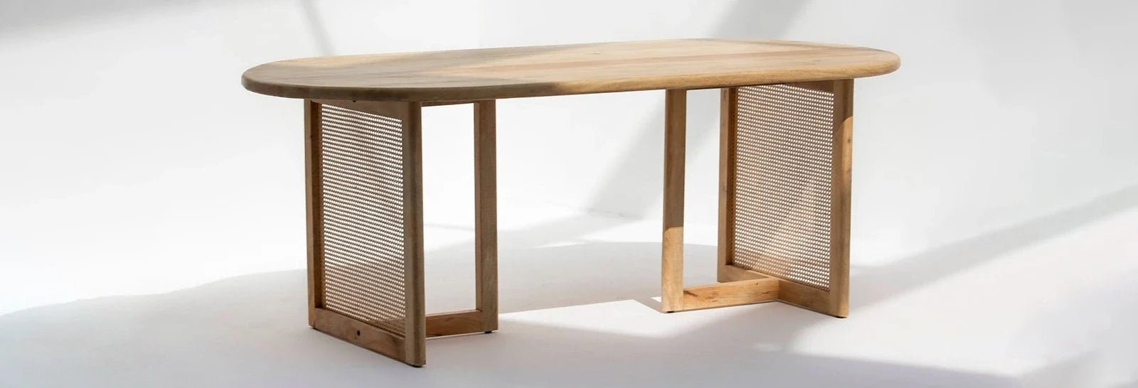 Mango Wood vs Acacia Wood Furniture: Which Is Better for UAE Homes? - Art and craft furniture