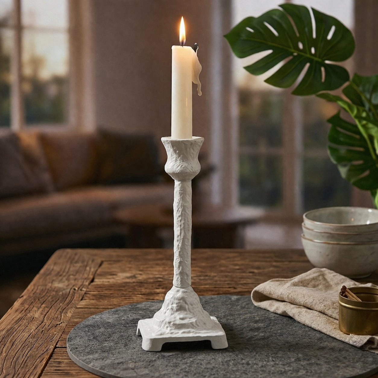 WHISPERING CANDLE HOLDER - Art and craft furniture 