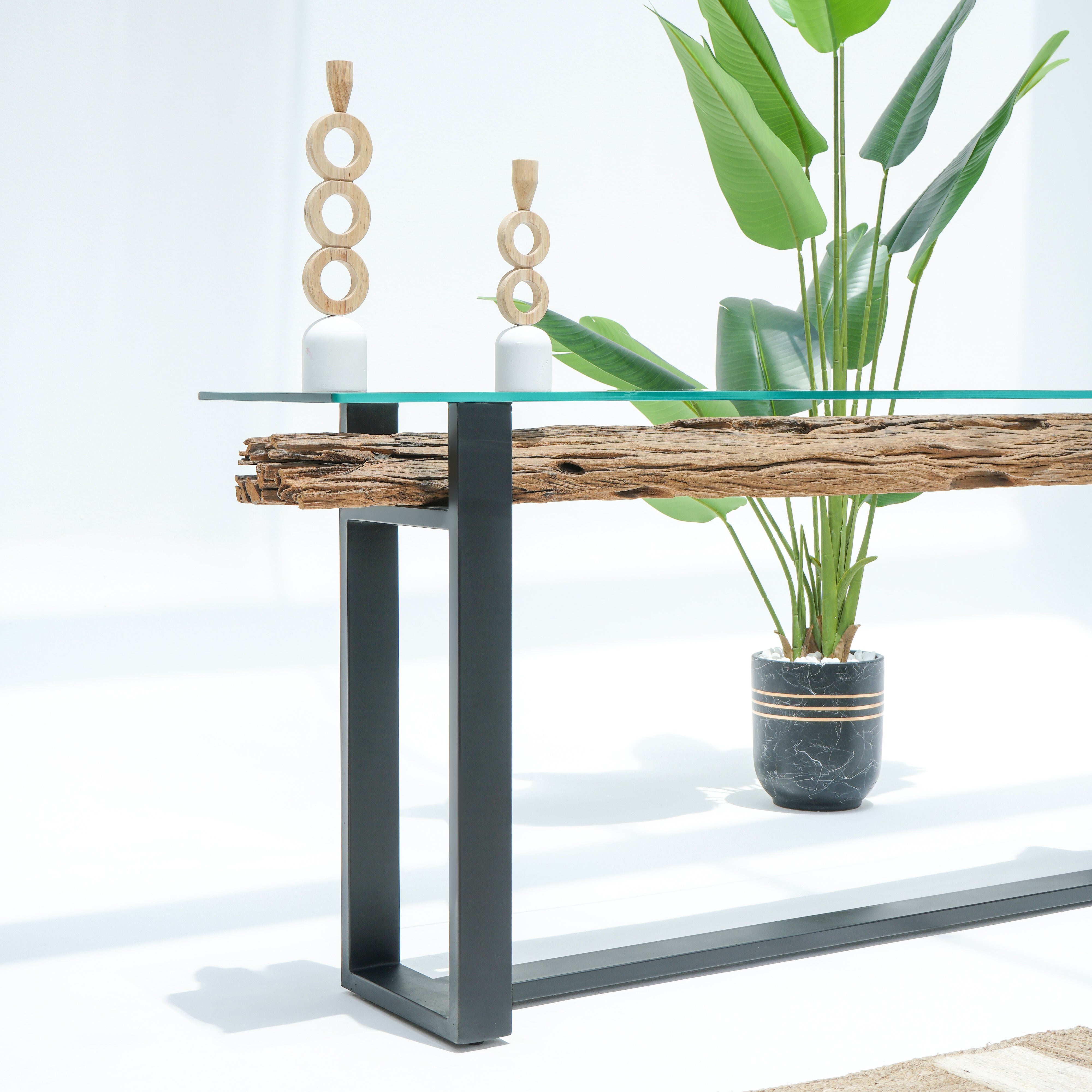 RAILWAY LOG CONSOLE TABLE