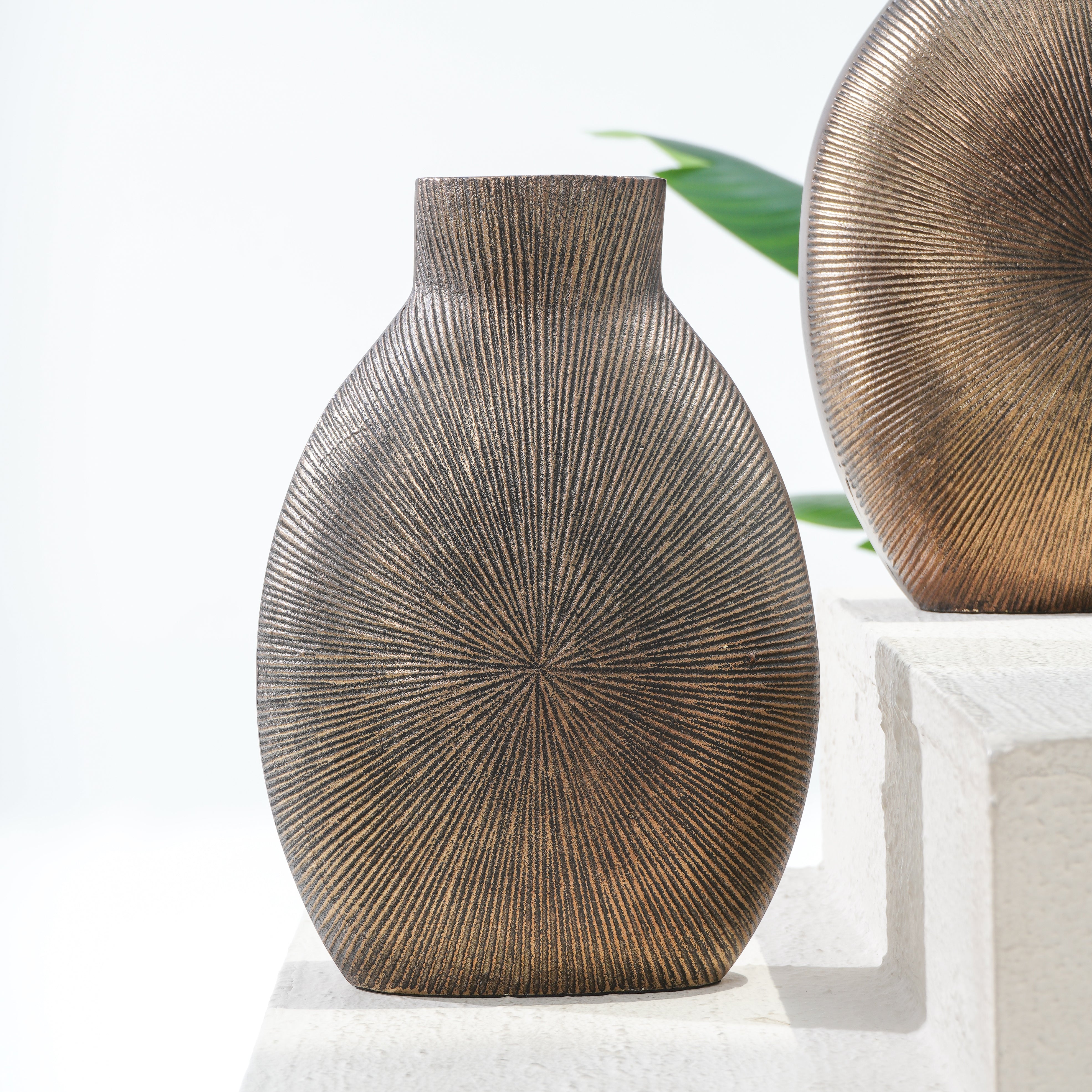 Elegant Embrace Big Flower Vase