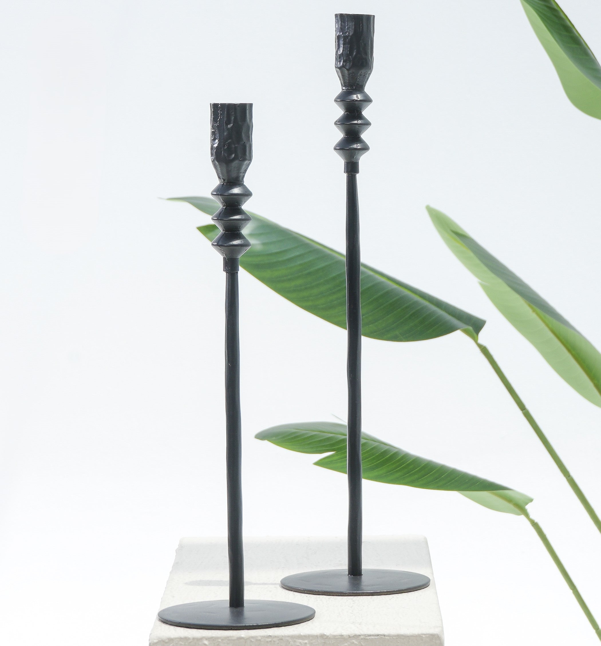 DELICATE AURA SMALL CANDLE HOLDER