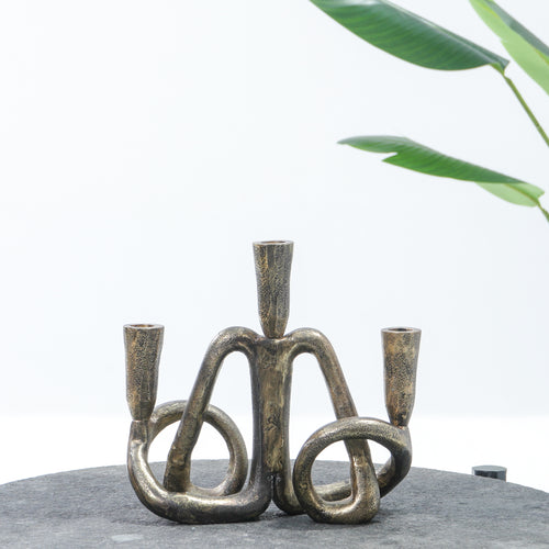 DAZZLING MULTI CANDLE HOLDER