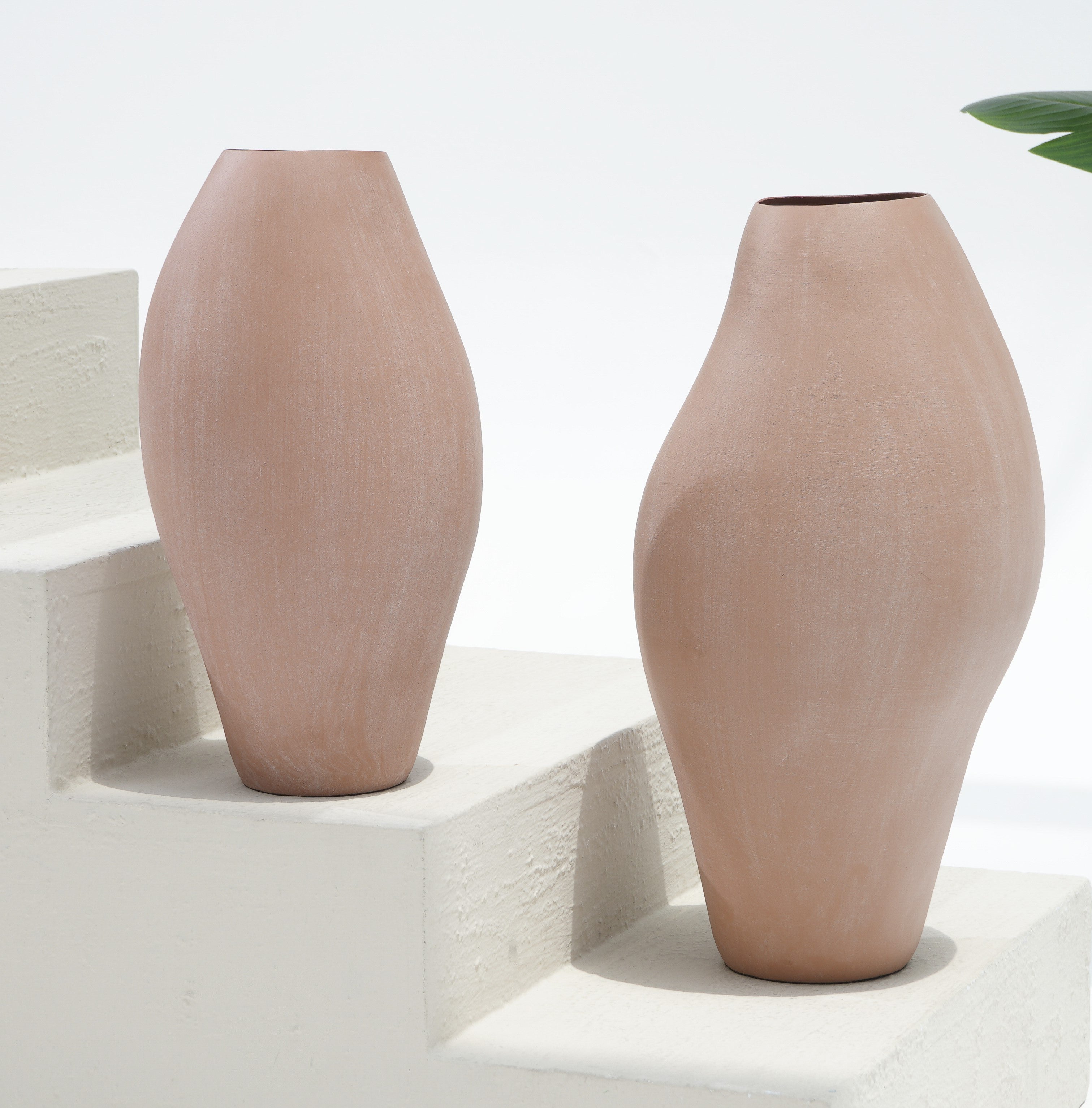 Stunning Sunflower Small Flower Vase