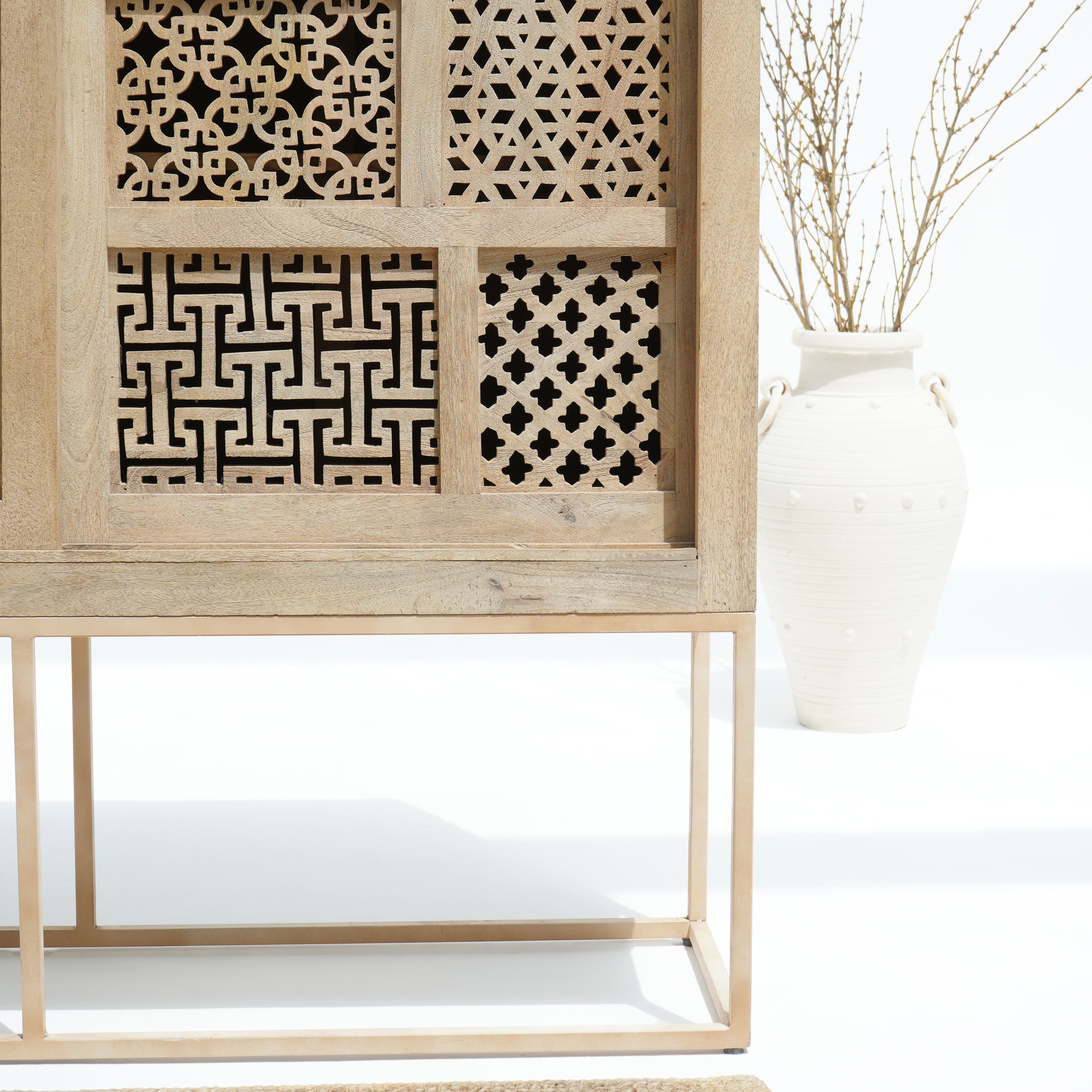Freetown Fusion Sliding Door Cabinet
