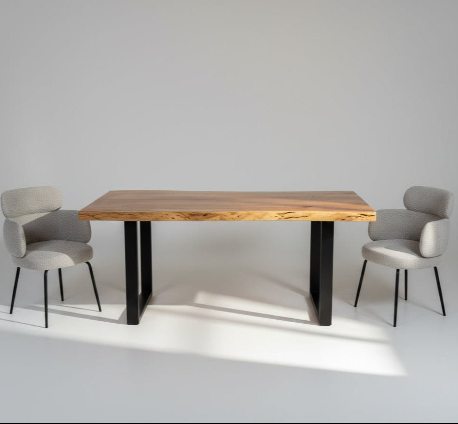 LIVE-EDGE ACACIA WOOD DINING TABLE - Art and craft furniture 