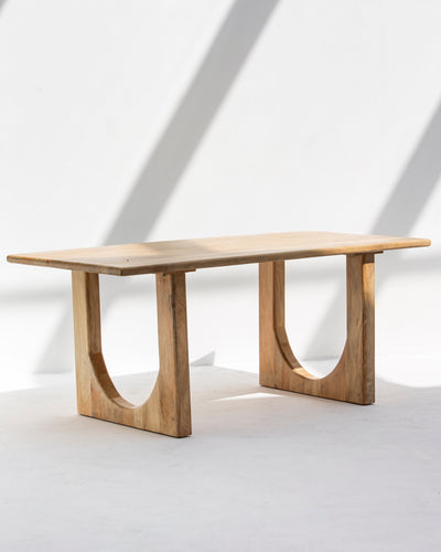 LUWIN DINING TABLE