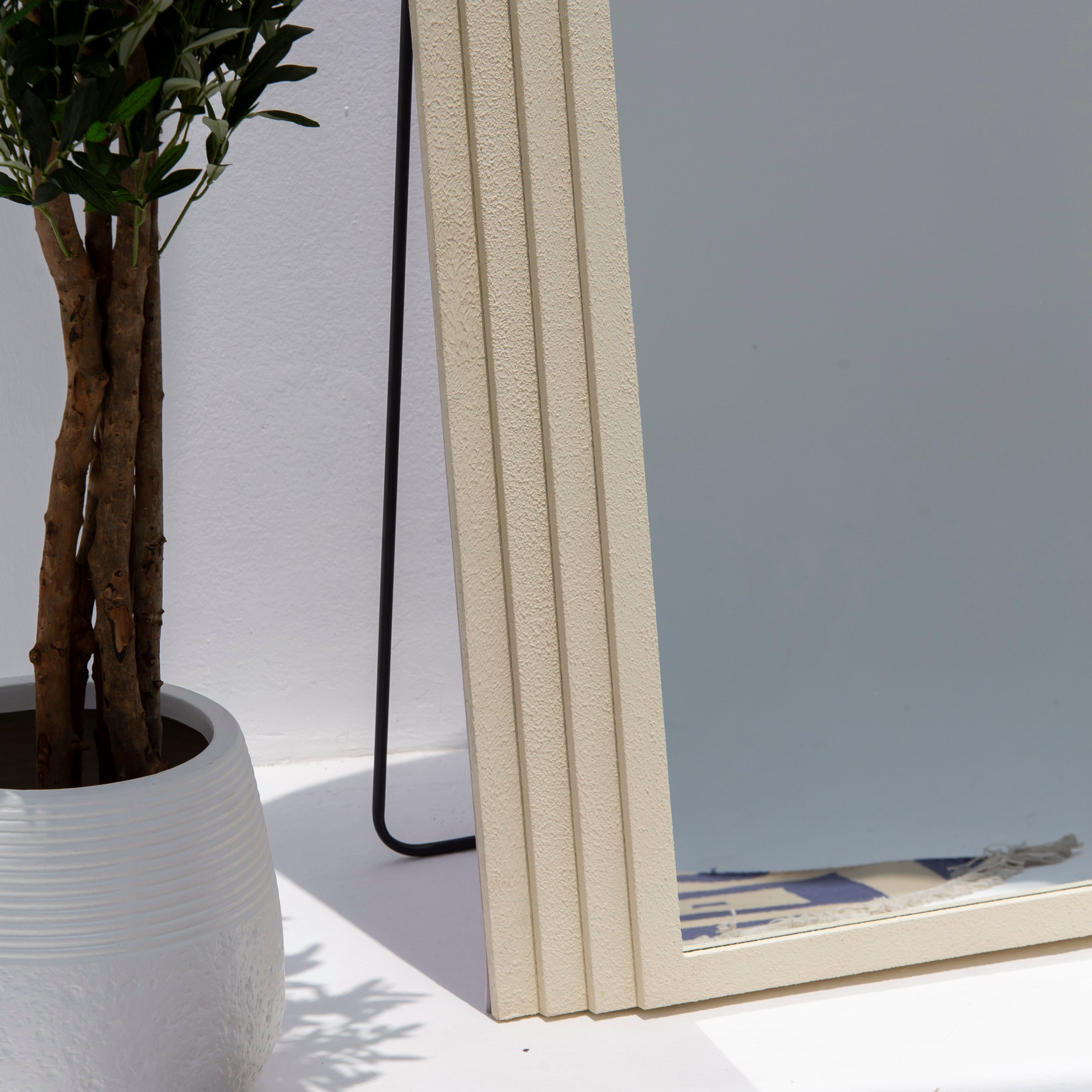 Aureline Lining White Mirror Frame - Art and craft furniture 