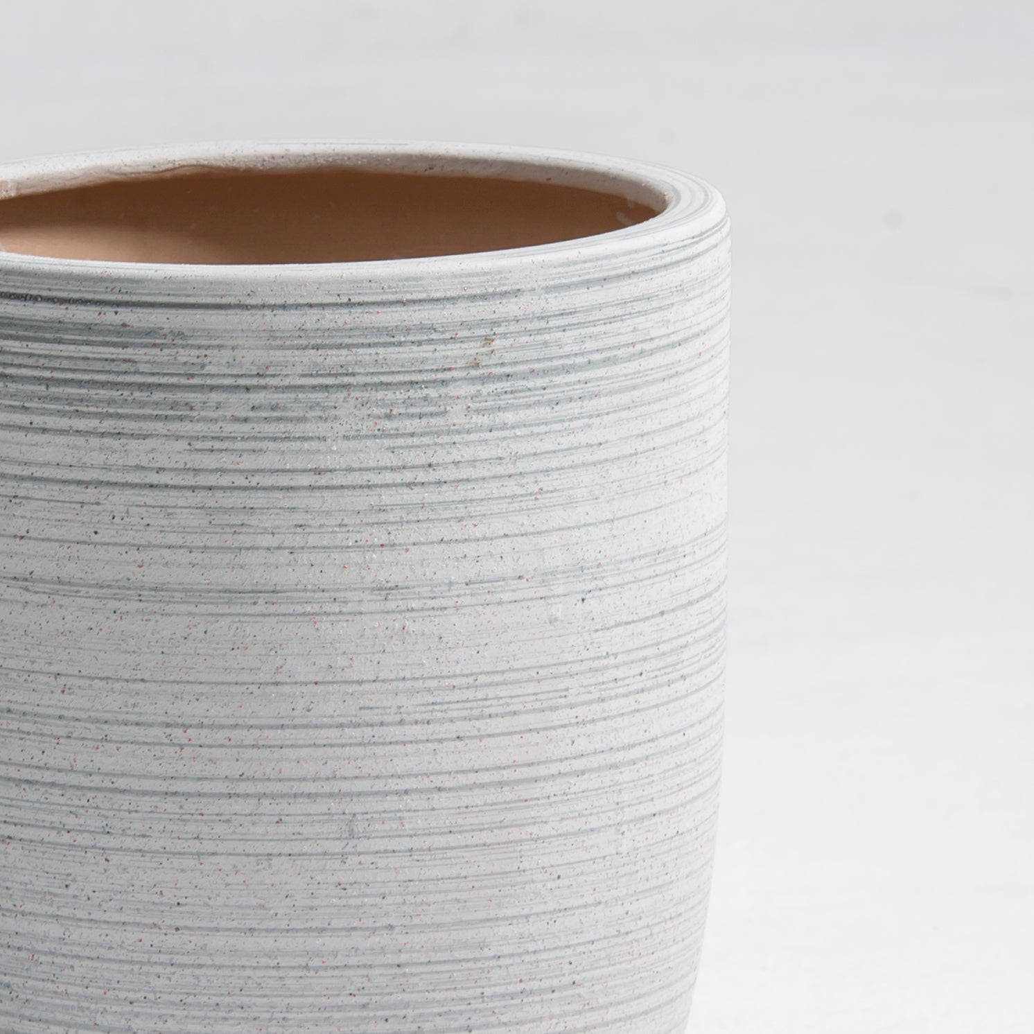 AXIS HALF OVAL SHAPE PLANTER - Art and craft furniture 