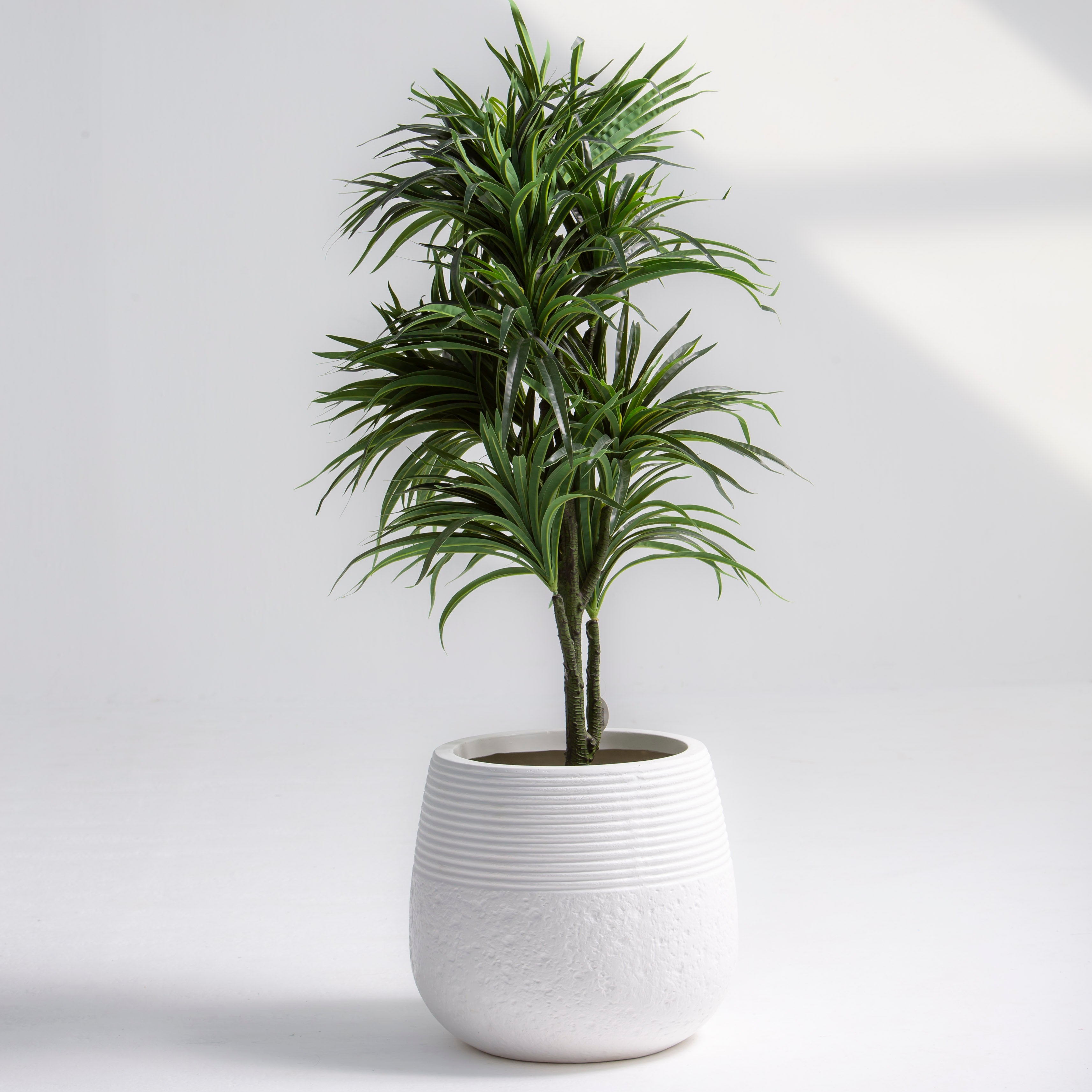 ARTIFICIAL DRACAENA LUSH PLANT - Art and craft furniture 